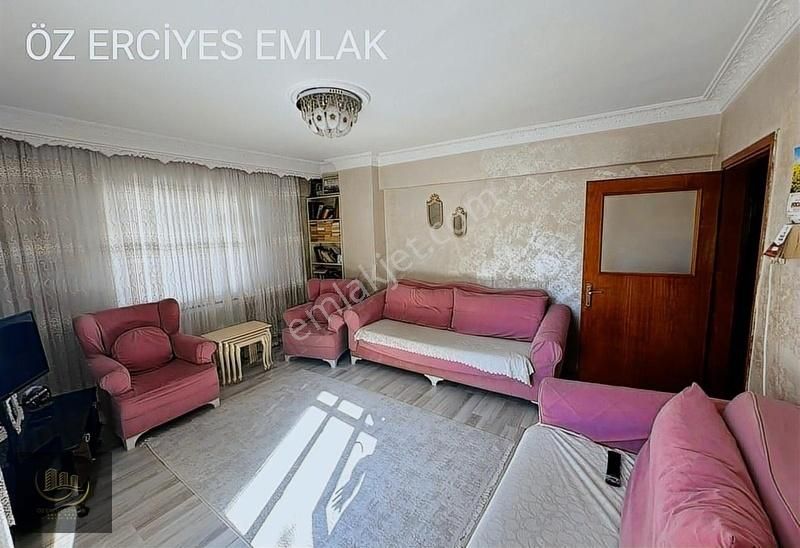 Esenler Kazım Karabekir Satılık Daire Öz Erciyesten K.karabekirde 2+1 90 M² 1. Kat Fırsatlık Daire