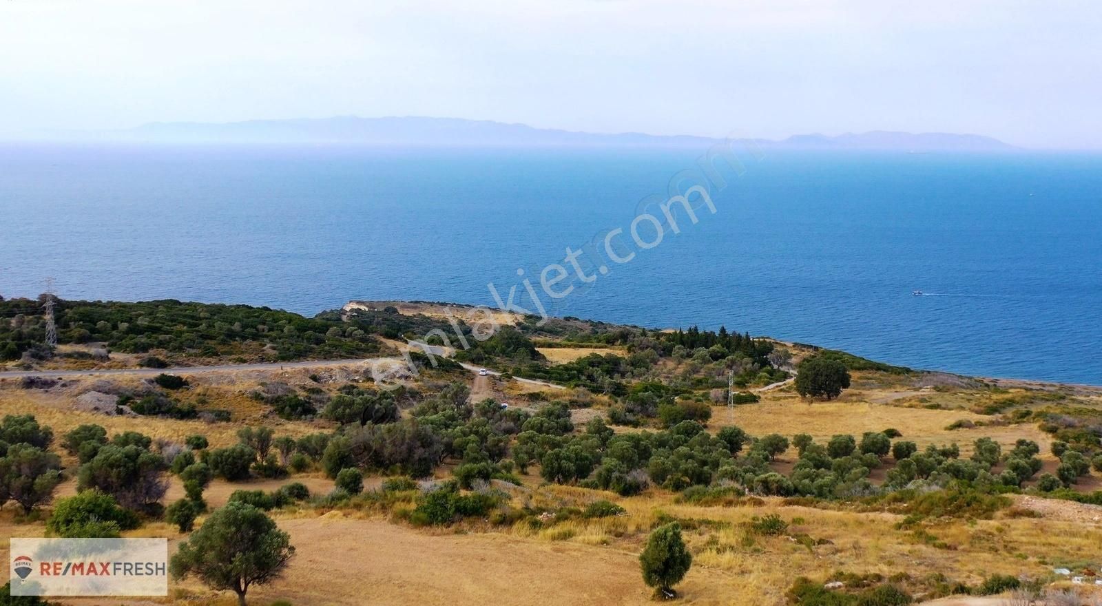 Karaburun Tepeboz Satılık Tarla Tepeboz'da Satılık Panoramik Deniz Manzaralı Tarla