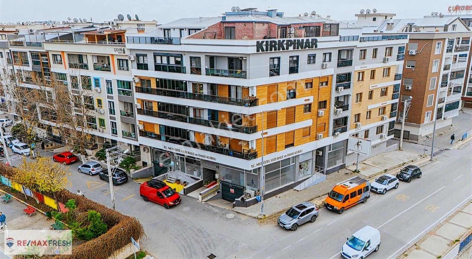 Karşıyaka Dedebaşı Satılık Daire Karşıyaka Dedebaşı 3+1 Satılık Köşe Daire