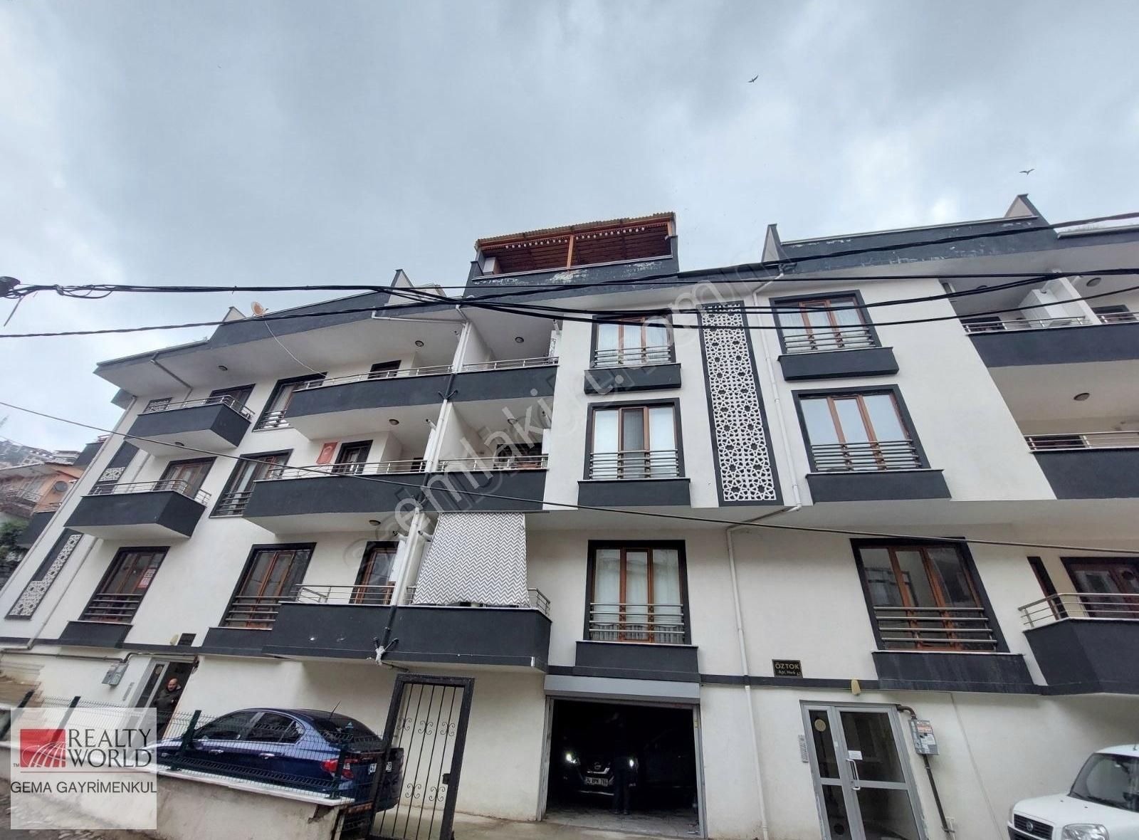 İzmit Çukurbağ Kiralık Daire İzmit Merkezde 2+1 Kombili 100m2 Yeni Bina Boş Kiralık Daire