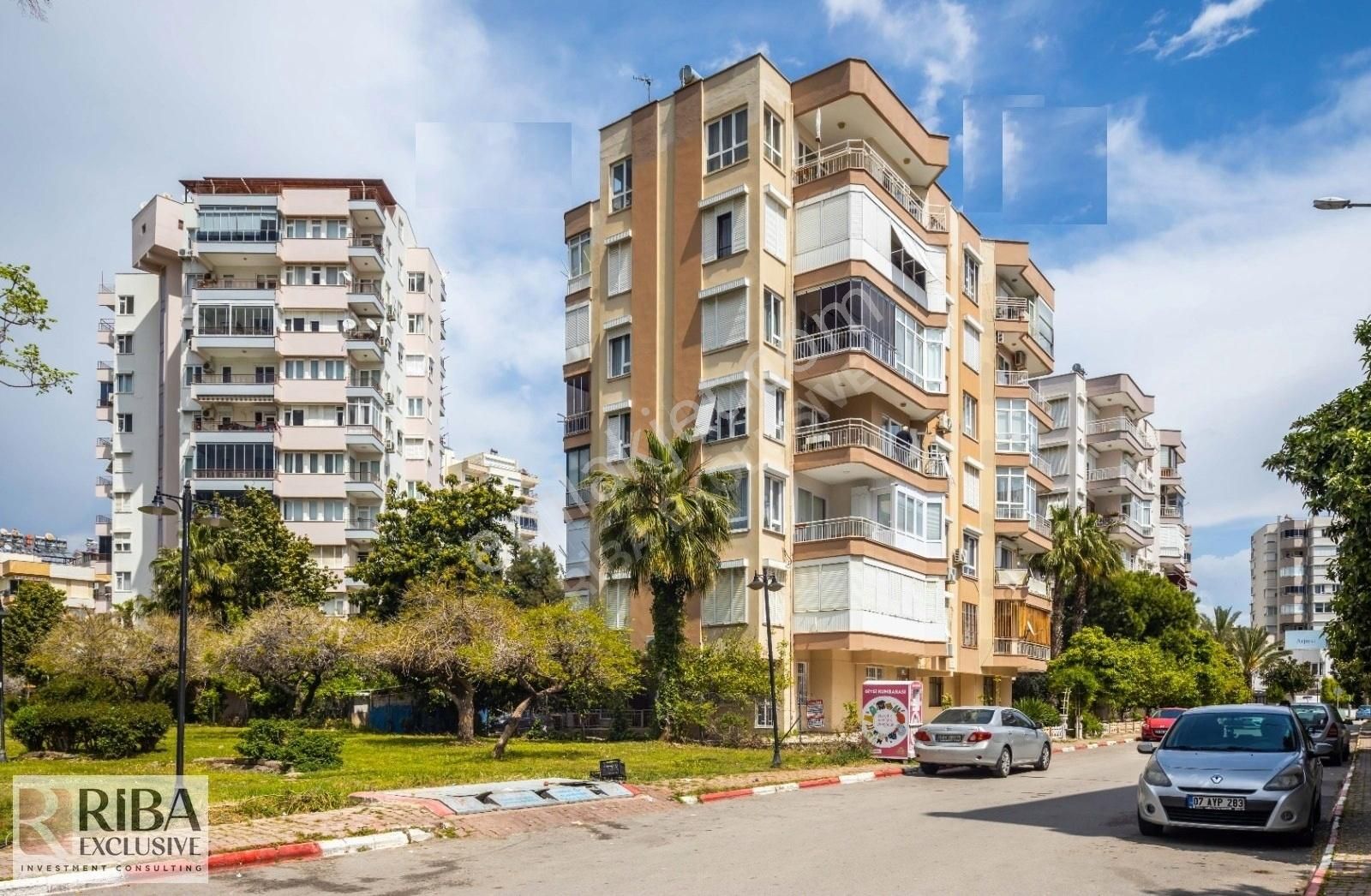 Antalya Muratpaşa Havalimanına Yakın Kiralık Daire Arda Aydın'dan Yeşilbahçe'de Merkezi Konumda Geniş 2+1