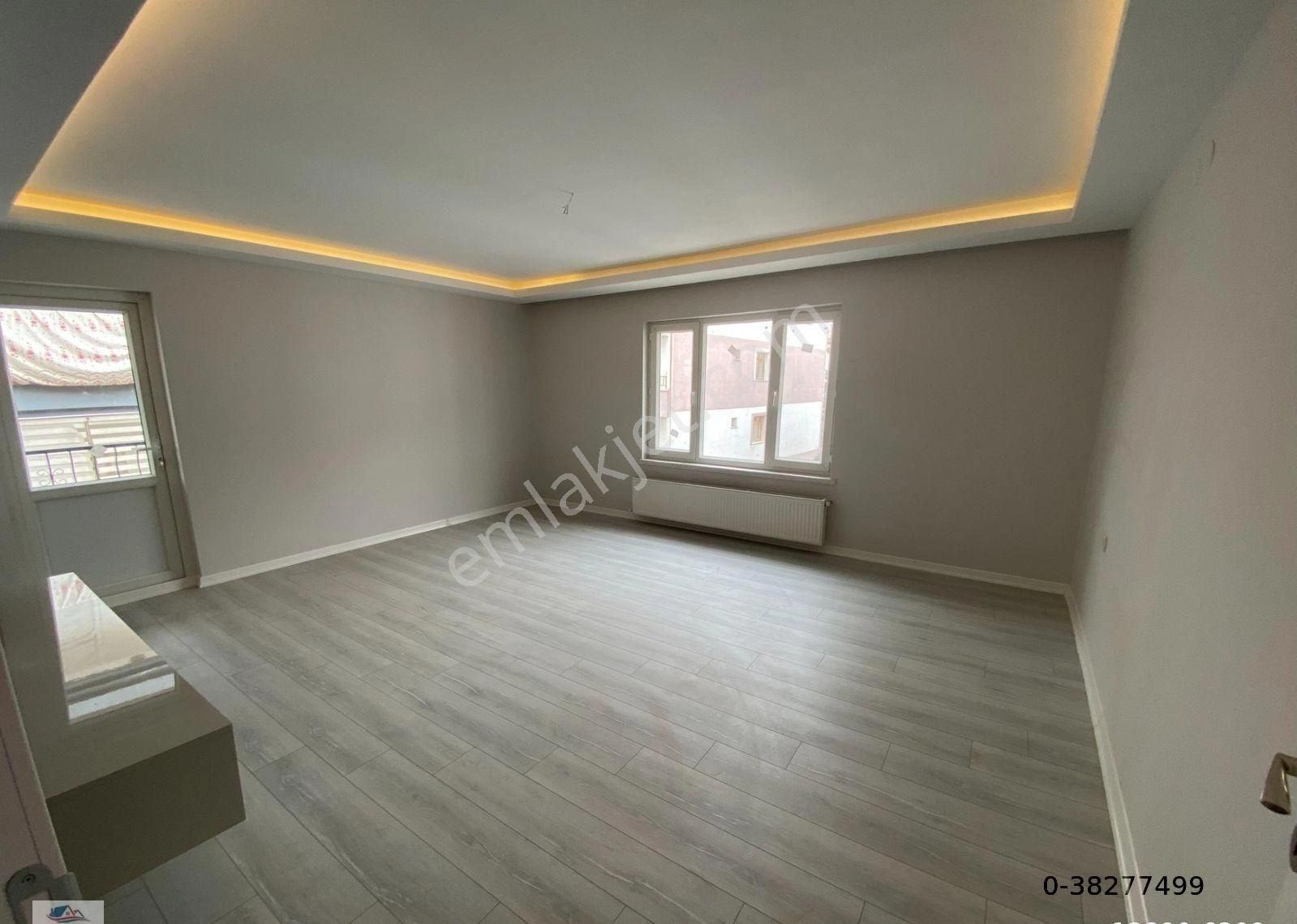 Etimesgut Topçu Satılık Daire Etimesgut Topçu'da 3.kat Full Yapılı 135 M2 3+1 Daire