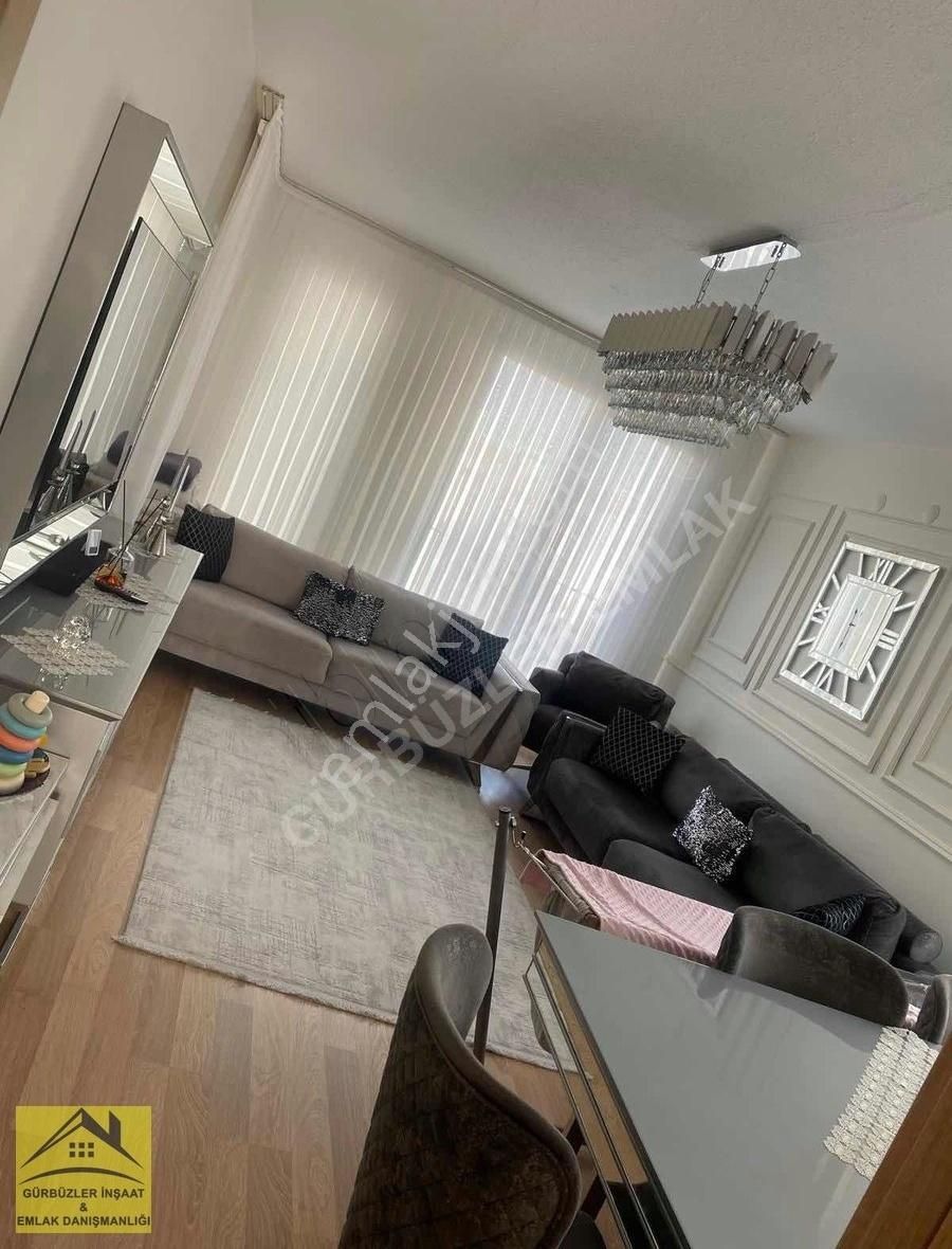 Başakşehir Kayabaşı Site İçerisinde Satılık Daire Kayaşehir 24.bölge 3 Cepheli 85m² Bakımlı Masrafsız 2+1 Daire