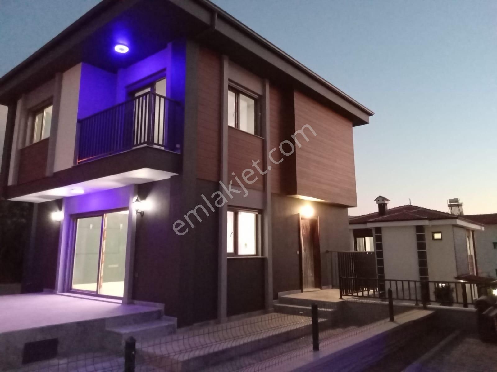 Kuşadası Soğucak Satılık Villa Kuşadası Soğucak Mahallesinde Satılık Sıfır Villa