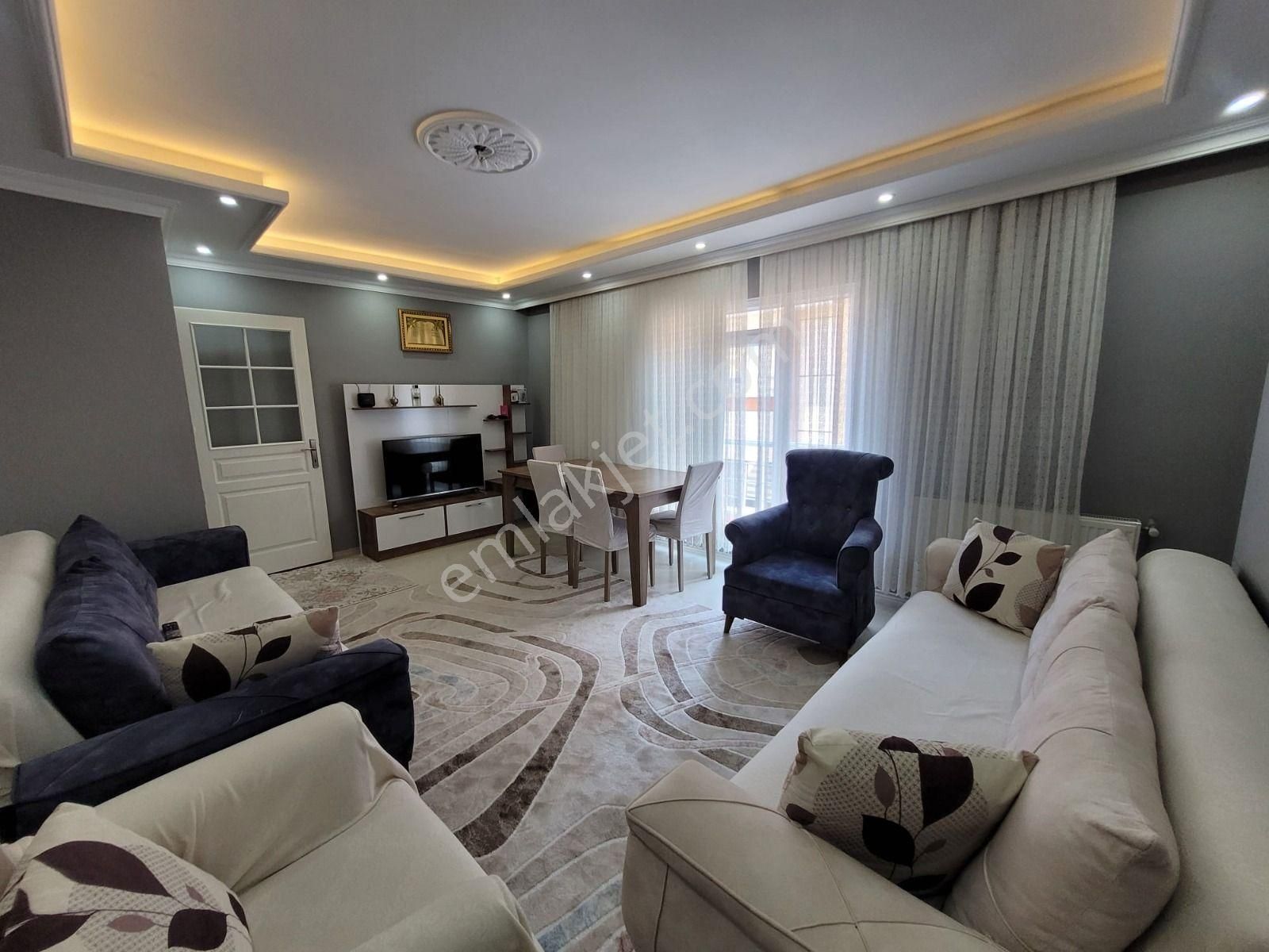 Üç Kardeşler'den İsmetpaşa 2+1 Kiralık 105m2 4.kat Asansörlü