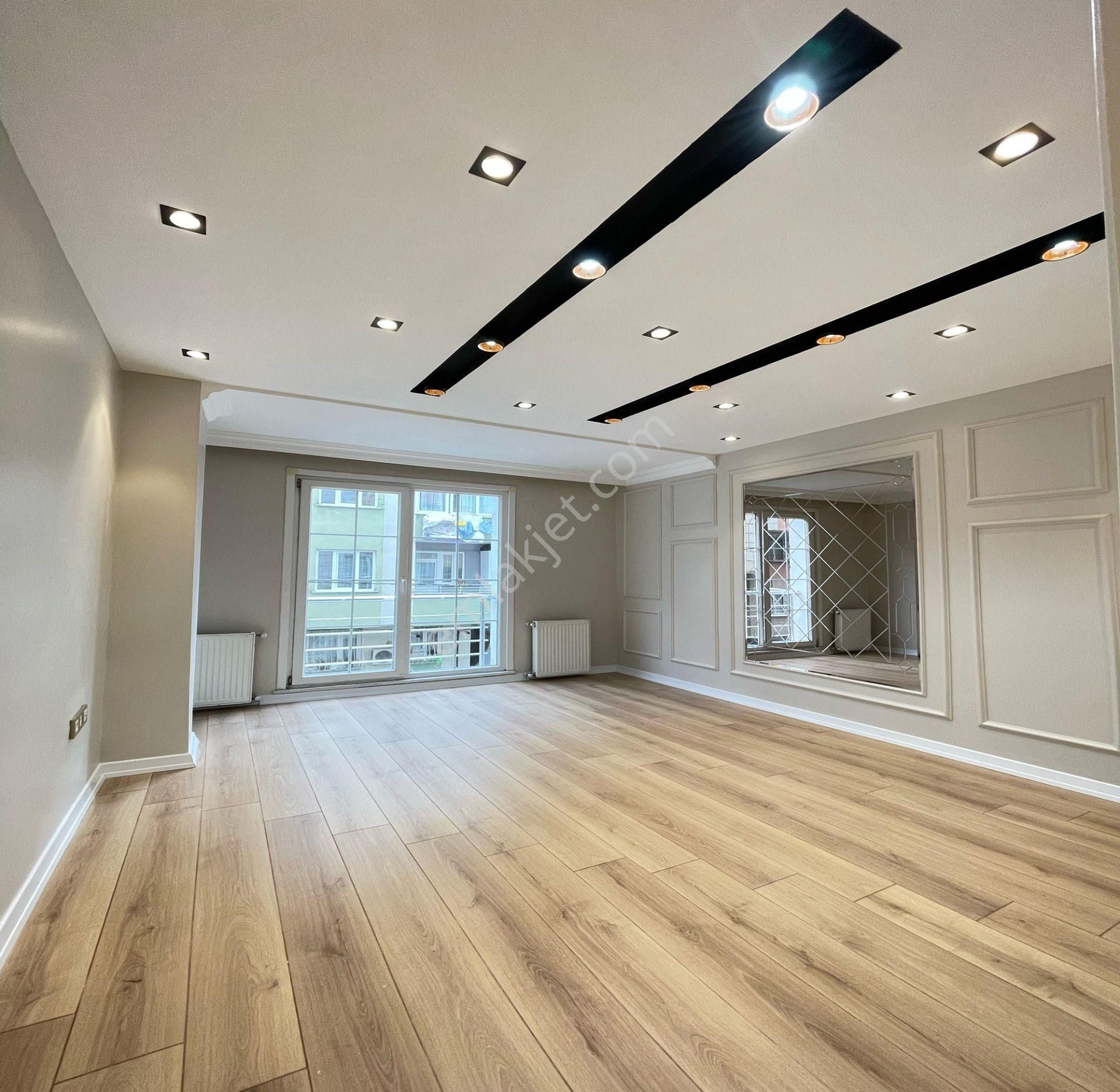 Metrobüse Yürüme Mesafesinde Full Dekorlu 2+1 Satılık Ara Kat! - Görsel 2