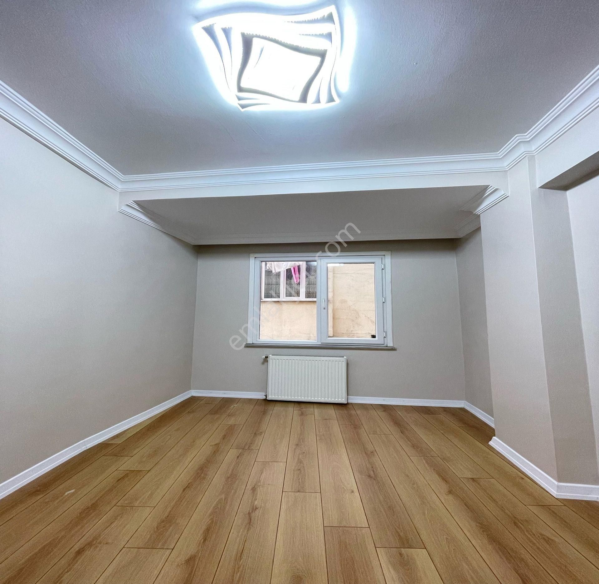 Metrobüse Yürüme Mesafesinde Full Dekorlu 2+1 Satılık Ara Kat! - Görsel 7