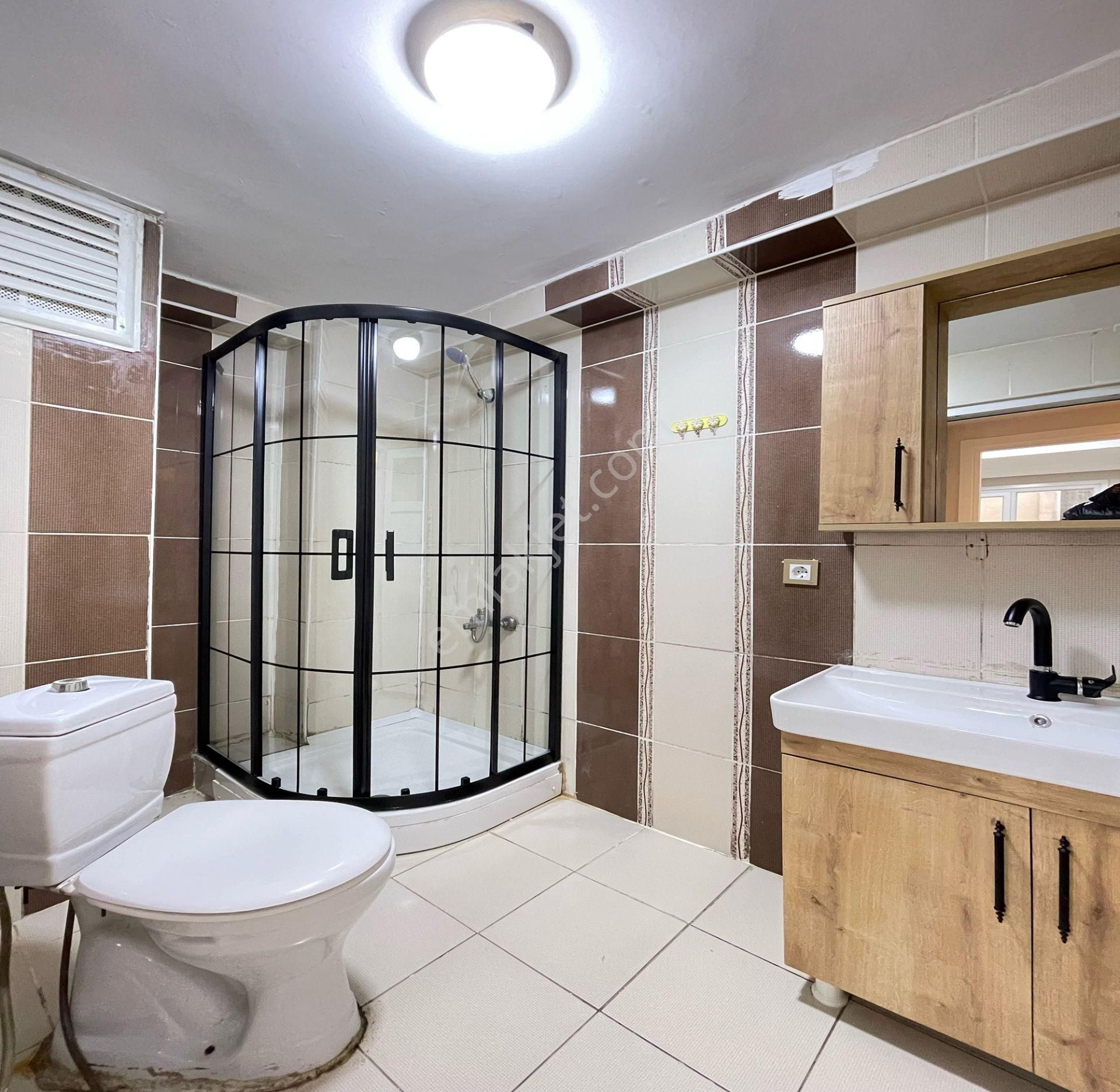 Metrobüse Yürüme Mesafesinde Full Dekorlu 2+1 Satılık Ara Kat! - Görsel 4