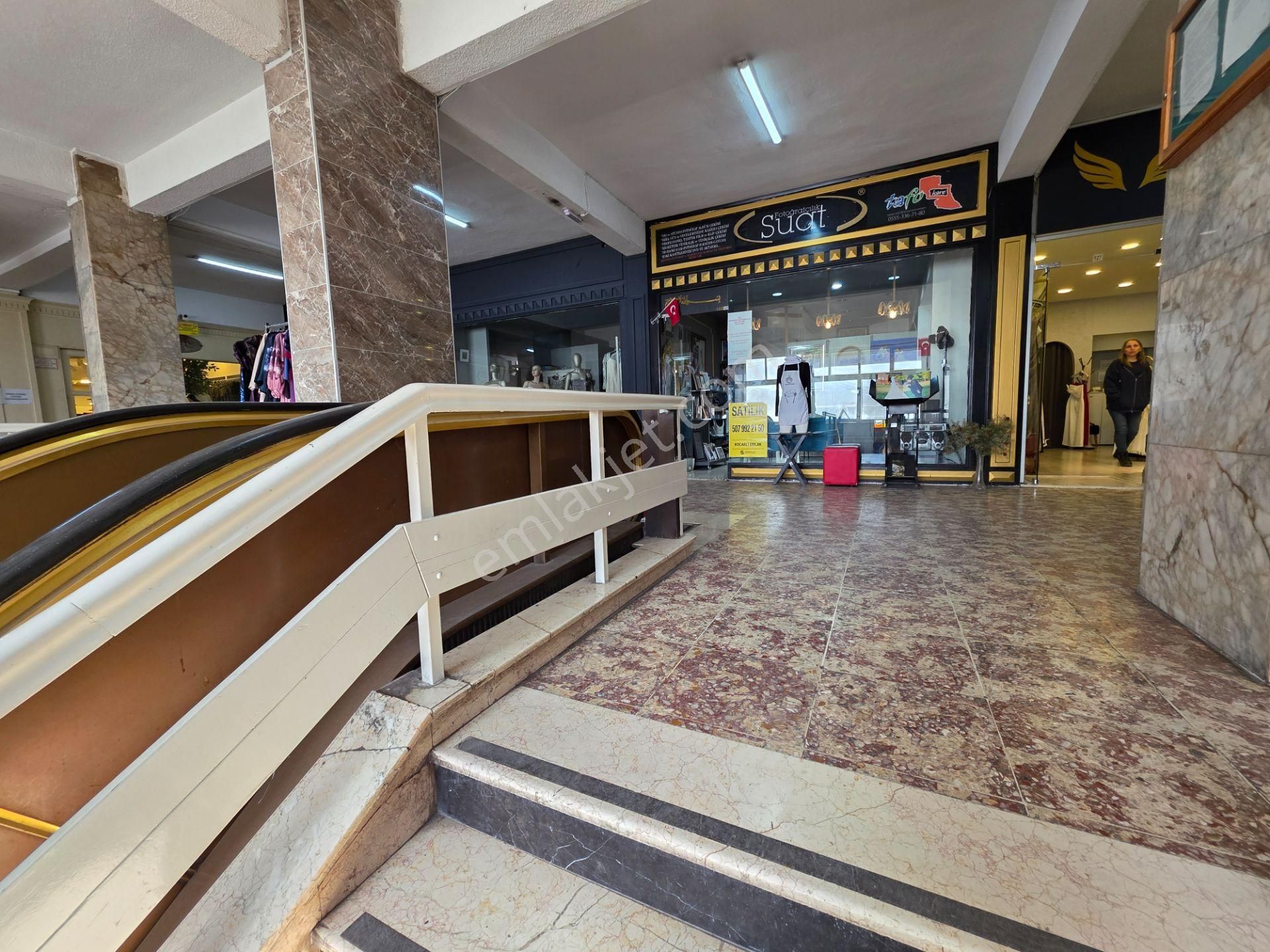 Fethiye Caddesi Öztalay İş Hanı Satılık Dükkan - Görsel 13