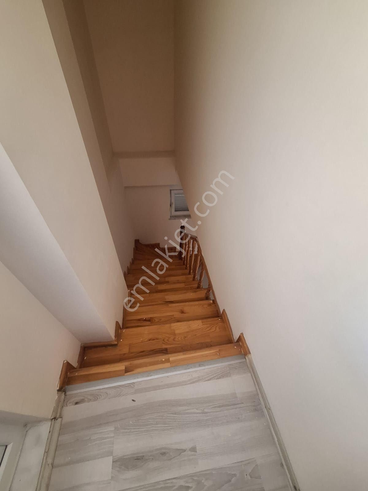 Manavgat Kavaklı Devren Apartman Dairesi Kavaklıda Antalya Caddesine Yakın Migros Bim Şok Yanında 4+1geniş Yeni Dublex