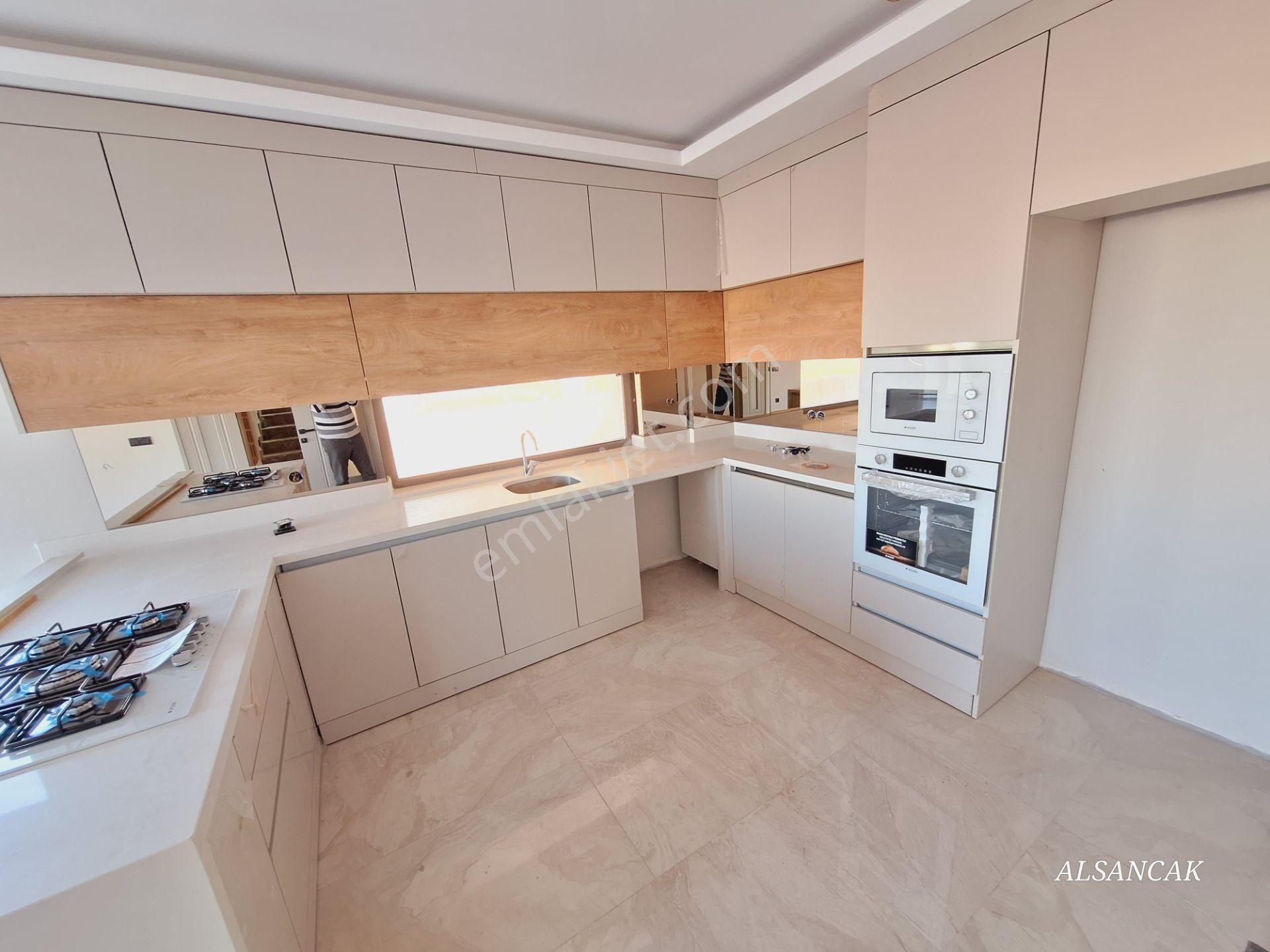 Etimesgut Bağlıca Satılık Villa Bağlıca Da Sitede 4+1+bodrum Yapılı Yapısız Villa Seçenekleri