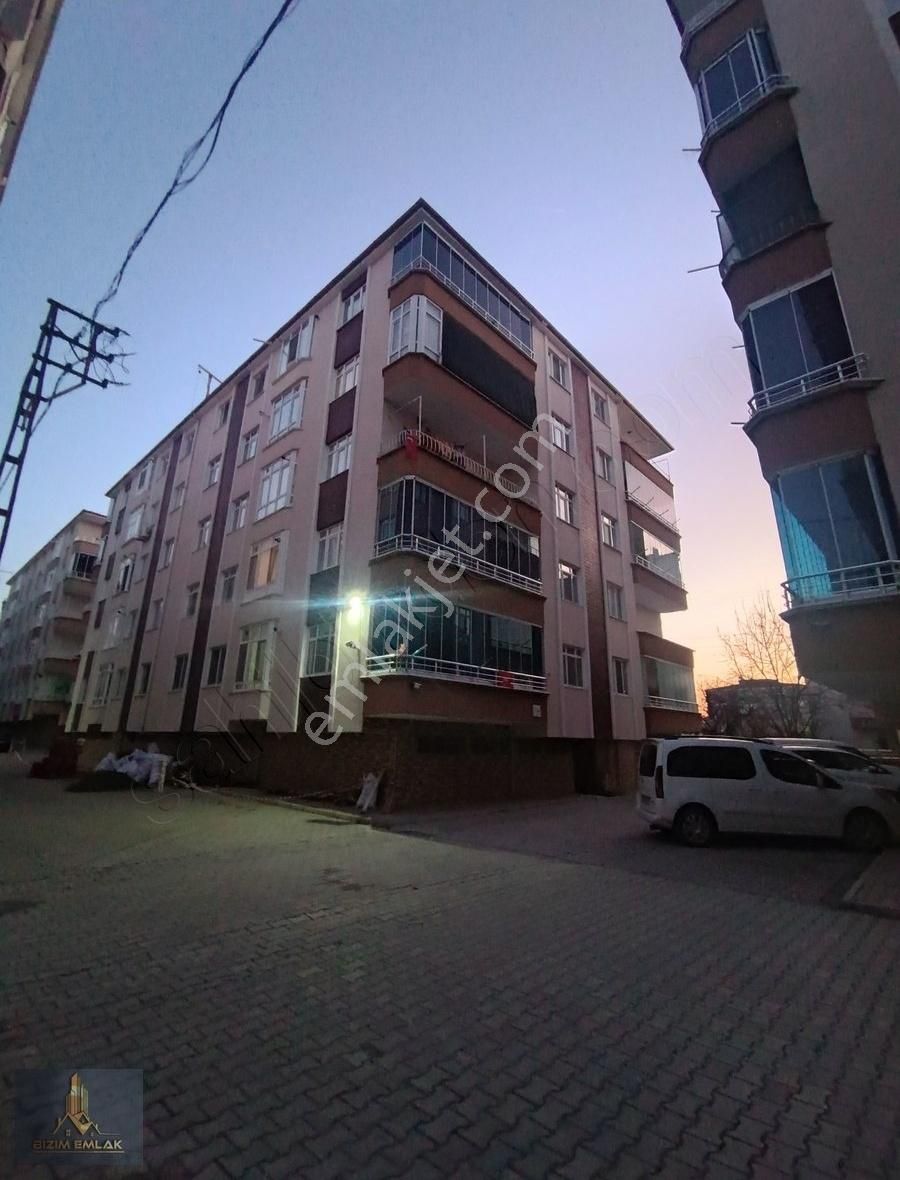 Bafra Mevlana Satılık Daire Temel Emlaktan Site İçerisinde 3+1 Satılık Daire