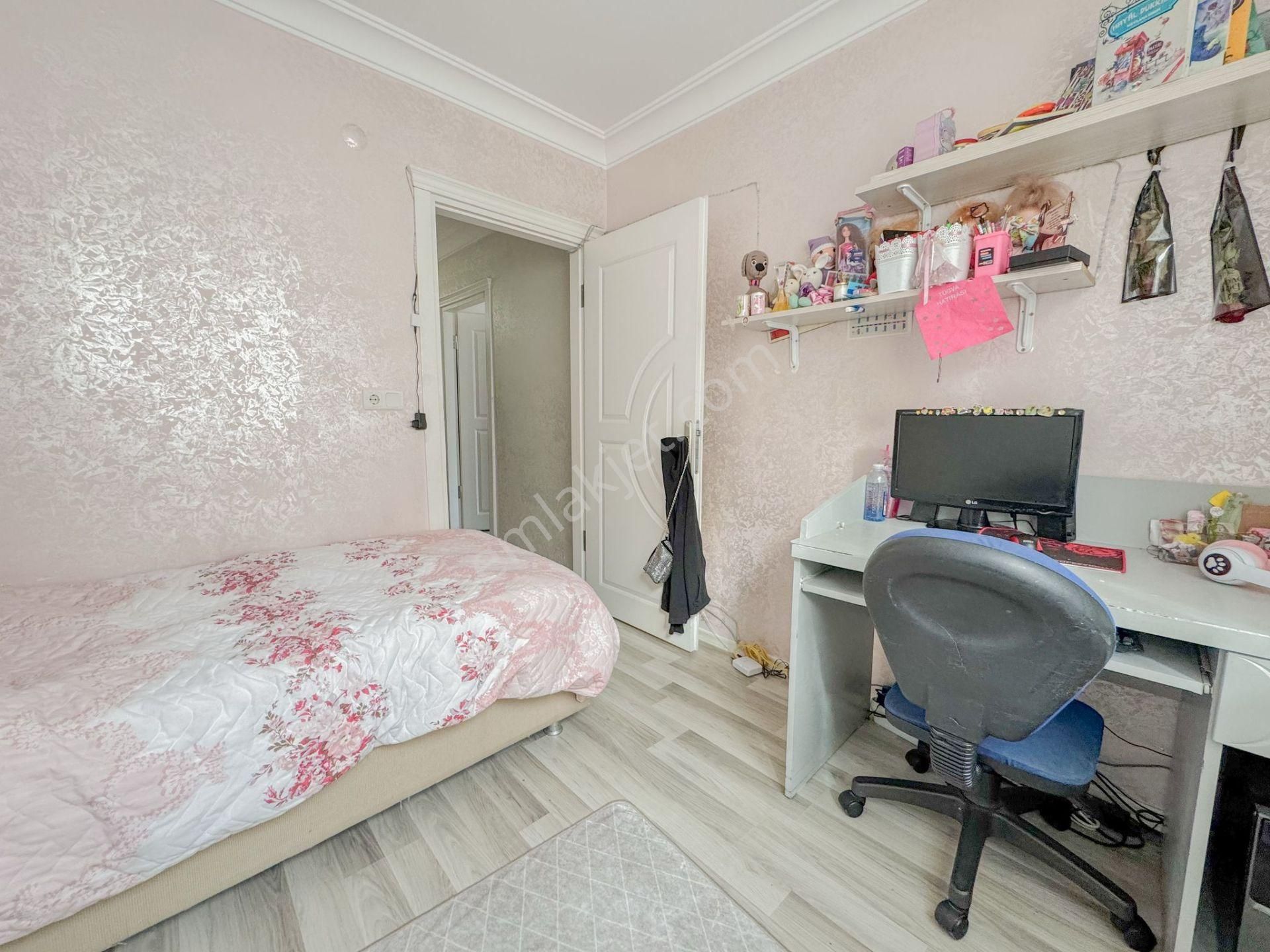 Şirinevler Merkezde Lüks 3+2 Yeni Binada Dubleks Daire - Görsel 8