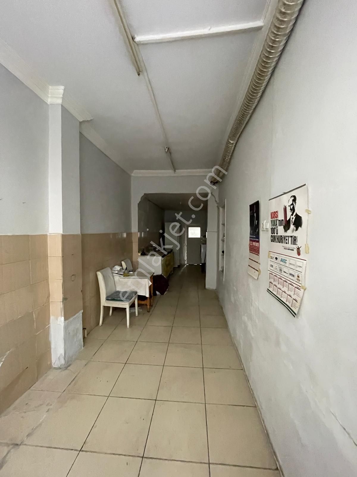 Karşıyaka Çarşıda Yatırımlık Satılık Bina - Görsel 13