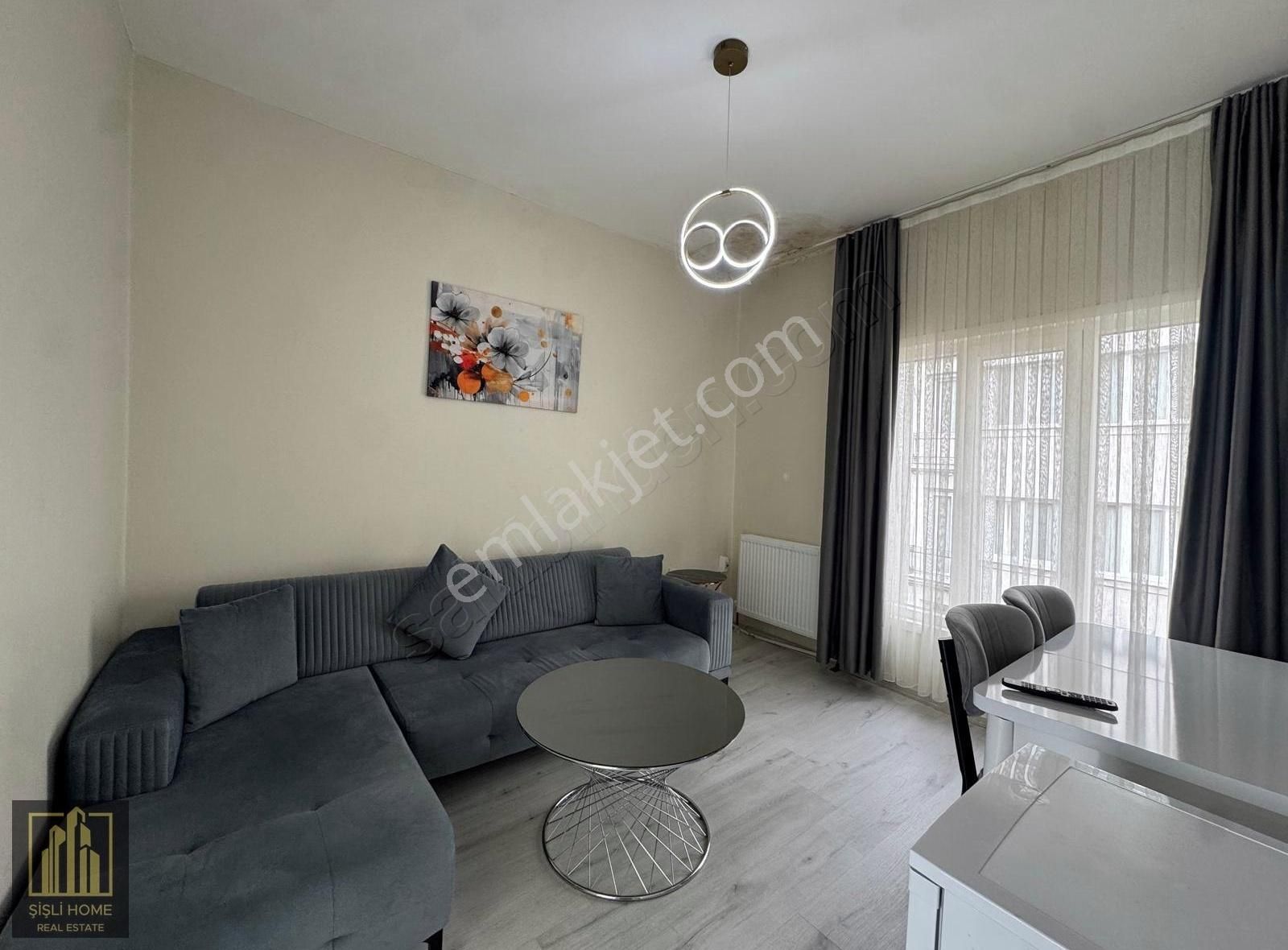 Şişli Cumhuriyet Kiralık Daire Şişli Bomonti'de 2+1 Eşyalı Kiralık Daire