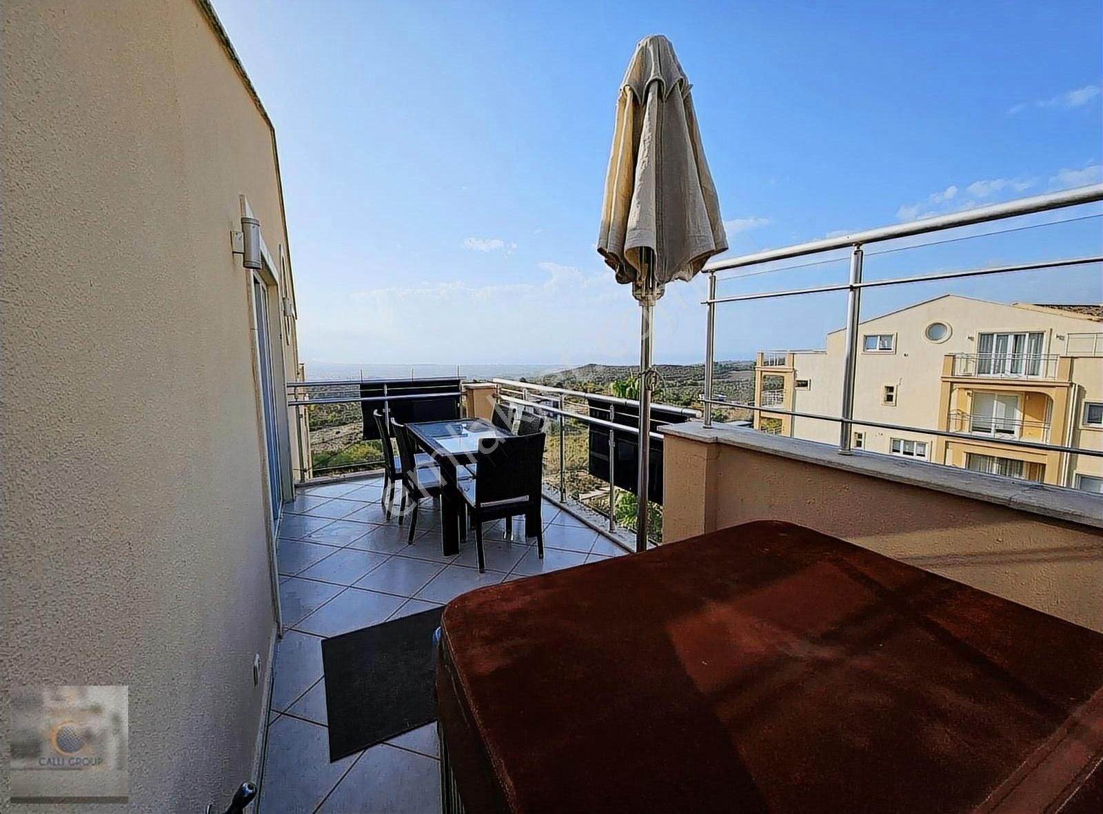 Kuşadası Golf Resort'te Satılık Denız Manzaralı 2+1 Çatı Dubleks - Görsel 6