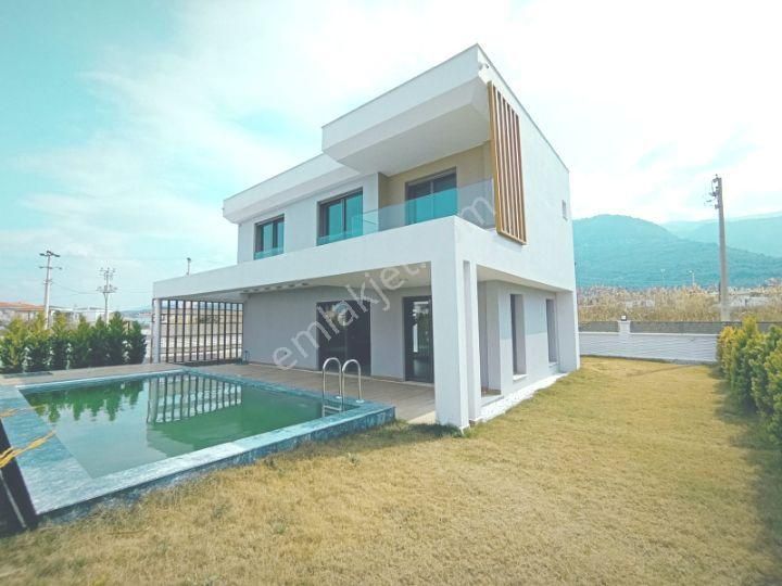 Kuşadası Güzelçamlı Satılık Villa Kuşadası'nda Denize Yakın Özel Havuzlu Müstakil Akıllı Ev Sistemli Sıfır Lux Villa