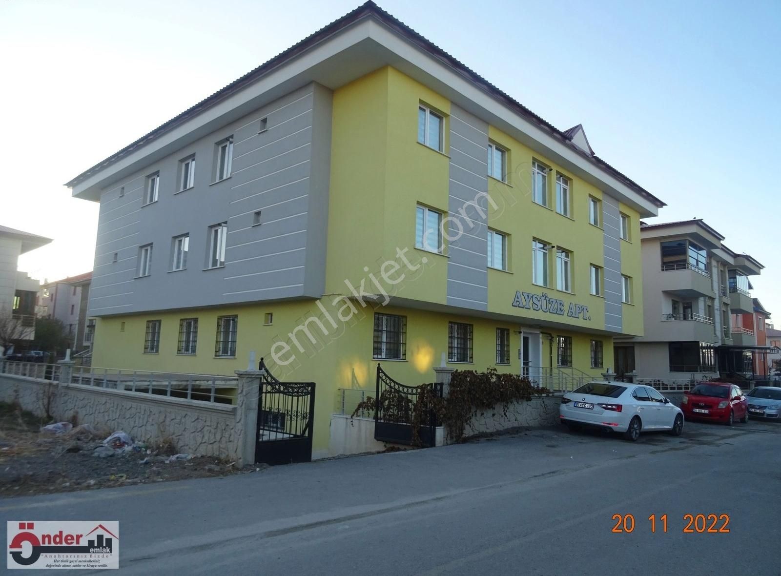 Aziziye Selçuklu Kiralık Daire Önder Emlaktan Dadaşkentte Kiralık 1+1 Eşyalı Daire