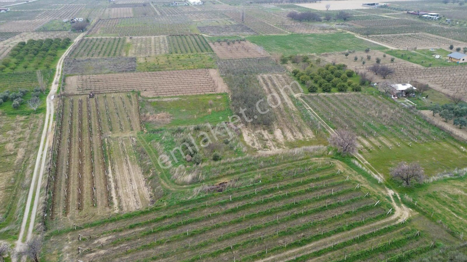 Menemen Belen Mahallesin'de Satılık Tek Tapu 1040 M2 - Görsel 15