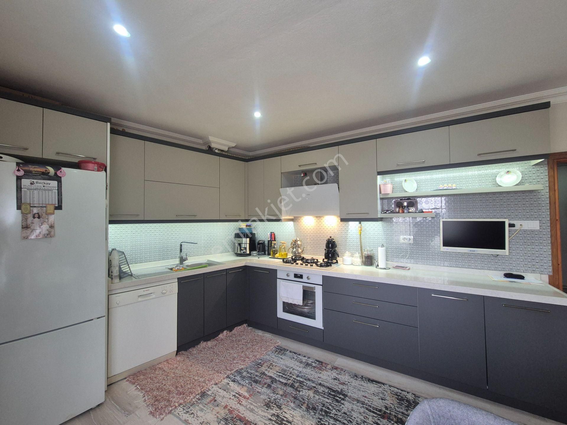 Era Söz Den Bandırma Sunullah Mah.de Satılık 3 Katlı Müstakil Ev. - Görsel 8