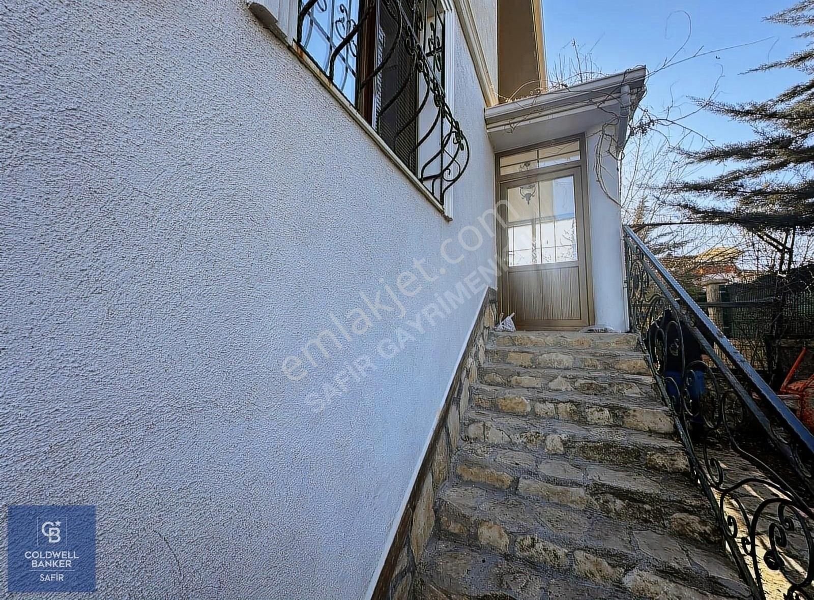 Yeşilyurt Yakınca Satılık Villa Coldwell Banker Safir'den Yakınca Da 5+1 Satılık Lüks Villa