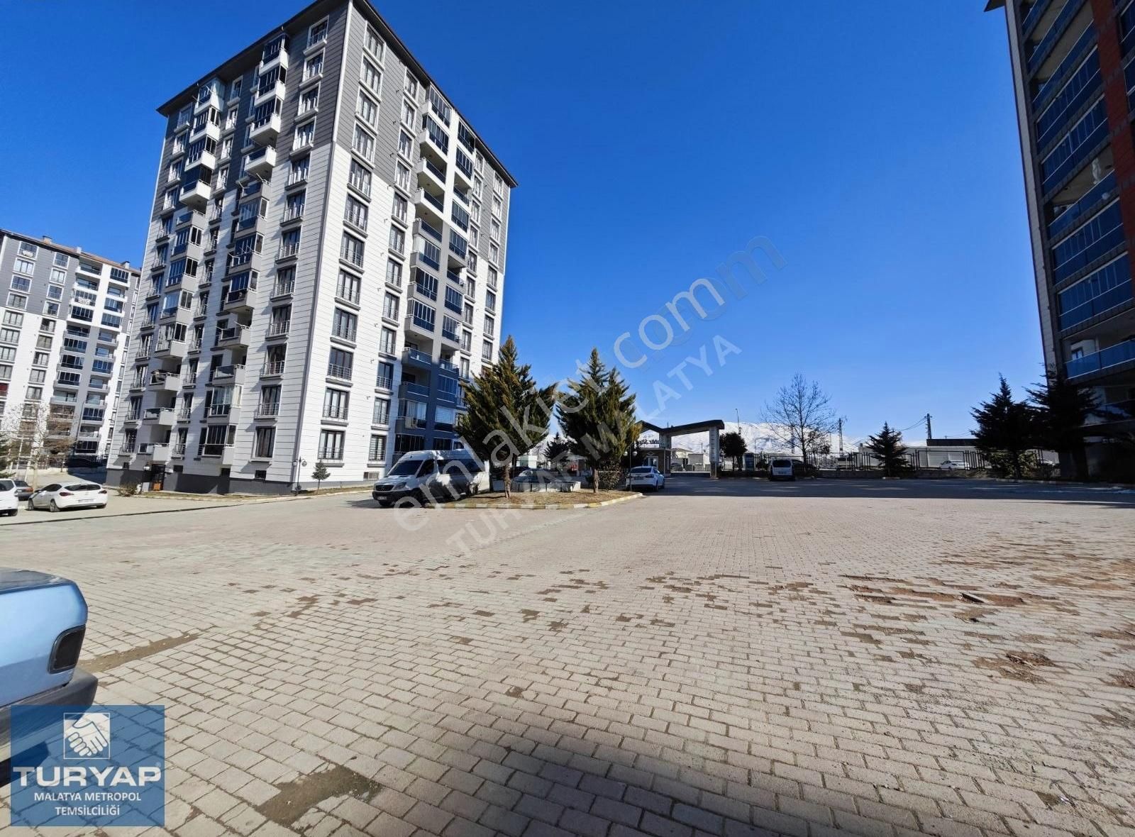 Yeşilyurt Yakınca Kiralık Daire Turyap'tan Yakınca Babür Sitesinde Kiralık 3+1 Daire