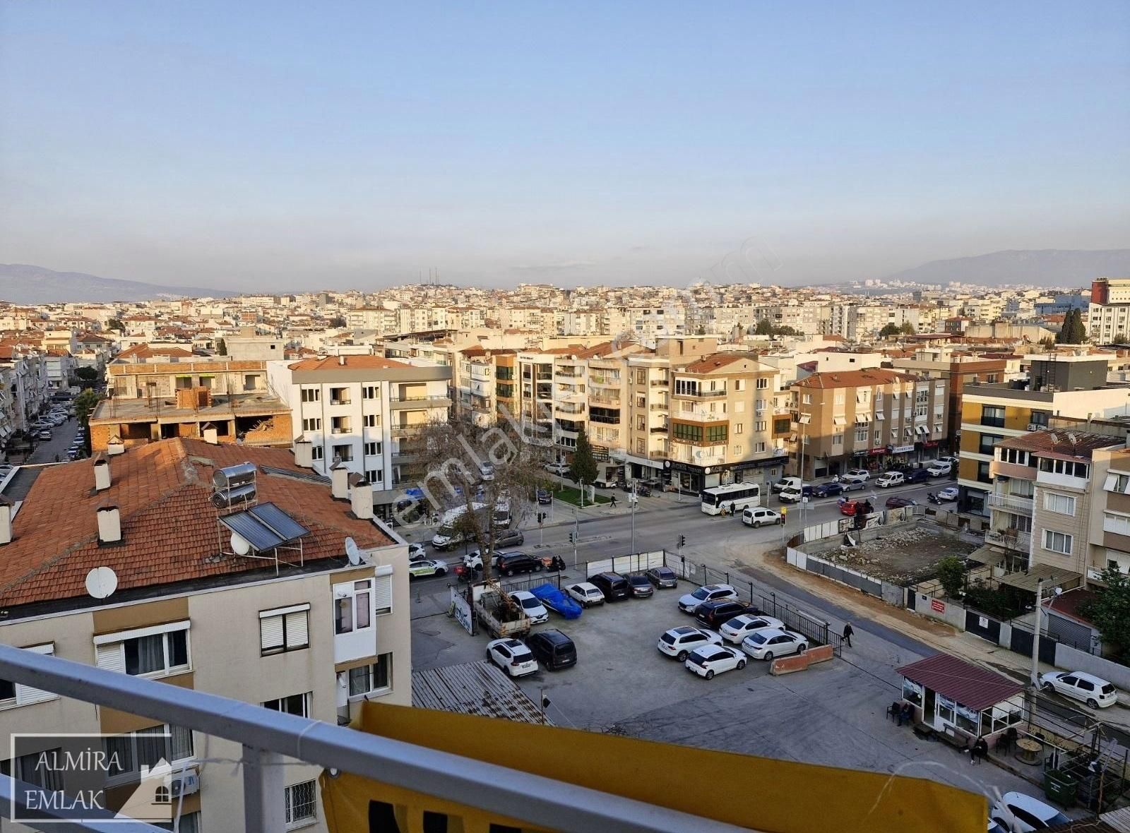 Karabağlar Bahçelievler Satılık Daire Almiradan Bahçelievlerde 3+1 120m2 Full Bakımlı Doğalgazlı