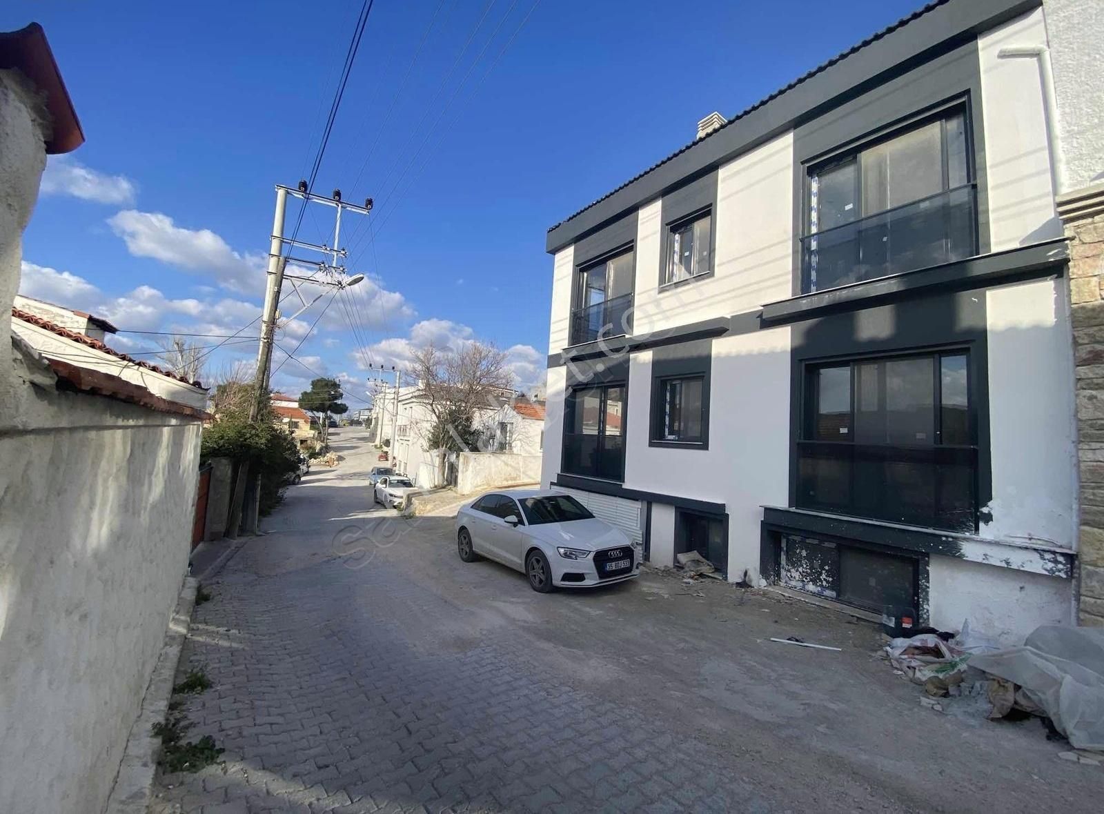 Çeşme Ovacık Satılık Daire Alya Gayrimenkul Çeşme Ovacıkta Satılık 1+1 Daire