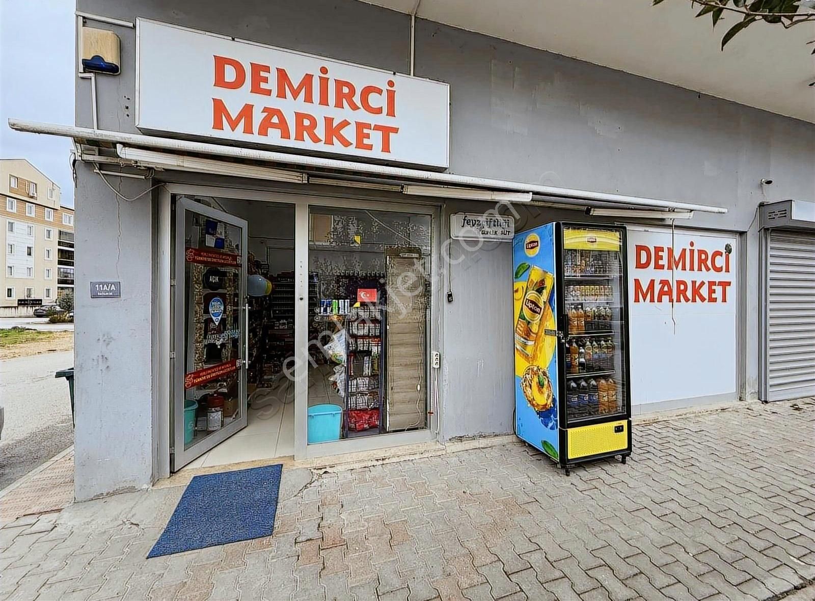 Nilüfer Demirci Devren Dükkan & Mağaza Nilüfer Demirci Devren Satılık Hazır Kurulu Market