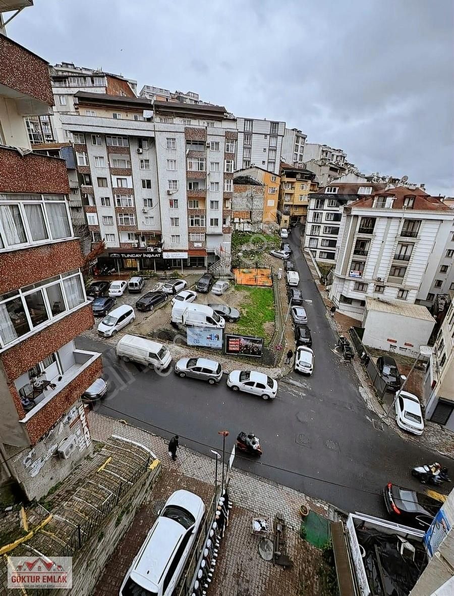 Şişli Mecidiyeköy Kiralık Daire Şişli Mecidiyeköy'de 2+1 Cadde Üzeri Daire