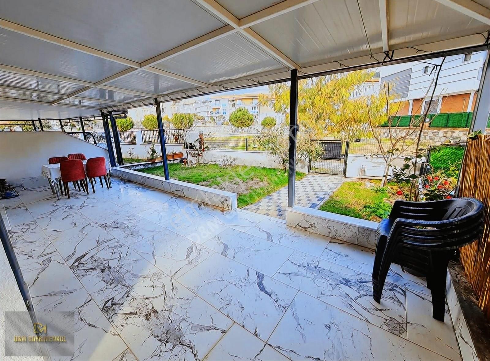 Akbük'de Bitişik Nizam Villa Eşyalı - Görsel 24
