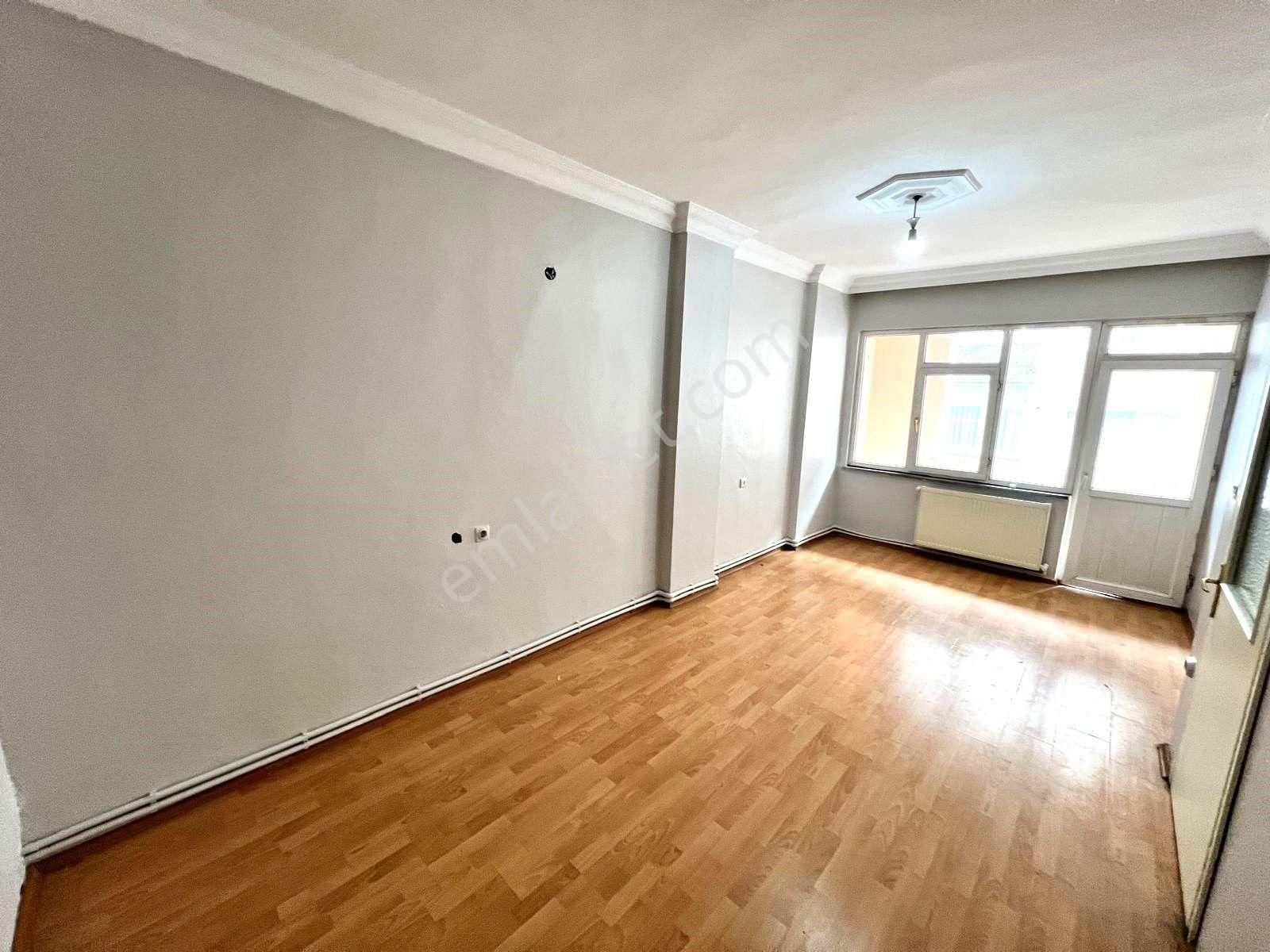 Küçükçekmece Kemalpaşa Kiralık Daire Seba'dan Sefaköy Merkezde 3+1 115m2 Metrobüse Yakın Kiralık D..