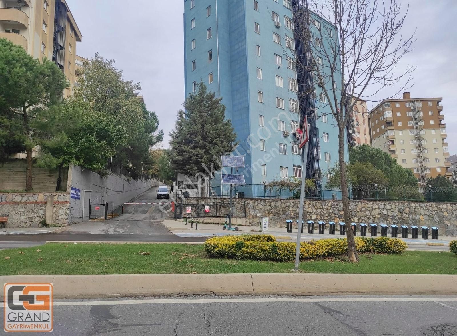 Pendik Yenişehir Satılık Daire Grand / Rumeli Sitesinde Güney Cephe Önü Açık Satılık Daire