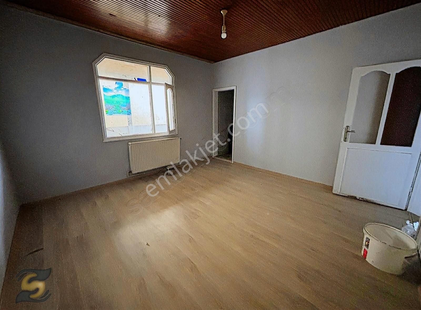 Ataşehir Ferhatpaşa Kiralık Daire 2+1 Teraslı Asansörlü Binada Kiralık Daire