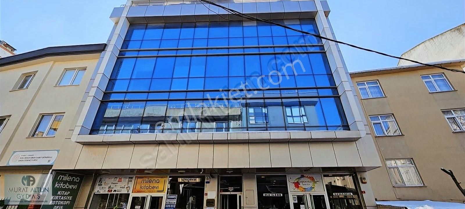 Çekmeköy Mimar Sinan Kiralık Ofis Çekmeköy Çavuşbaşı Cd Görgülü Arkası Şahane 1+1 Dubleks Ofis