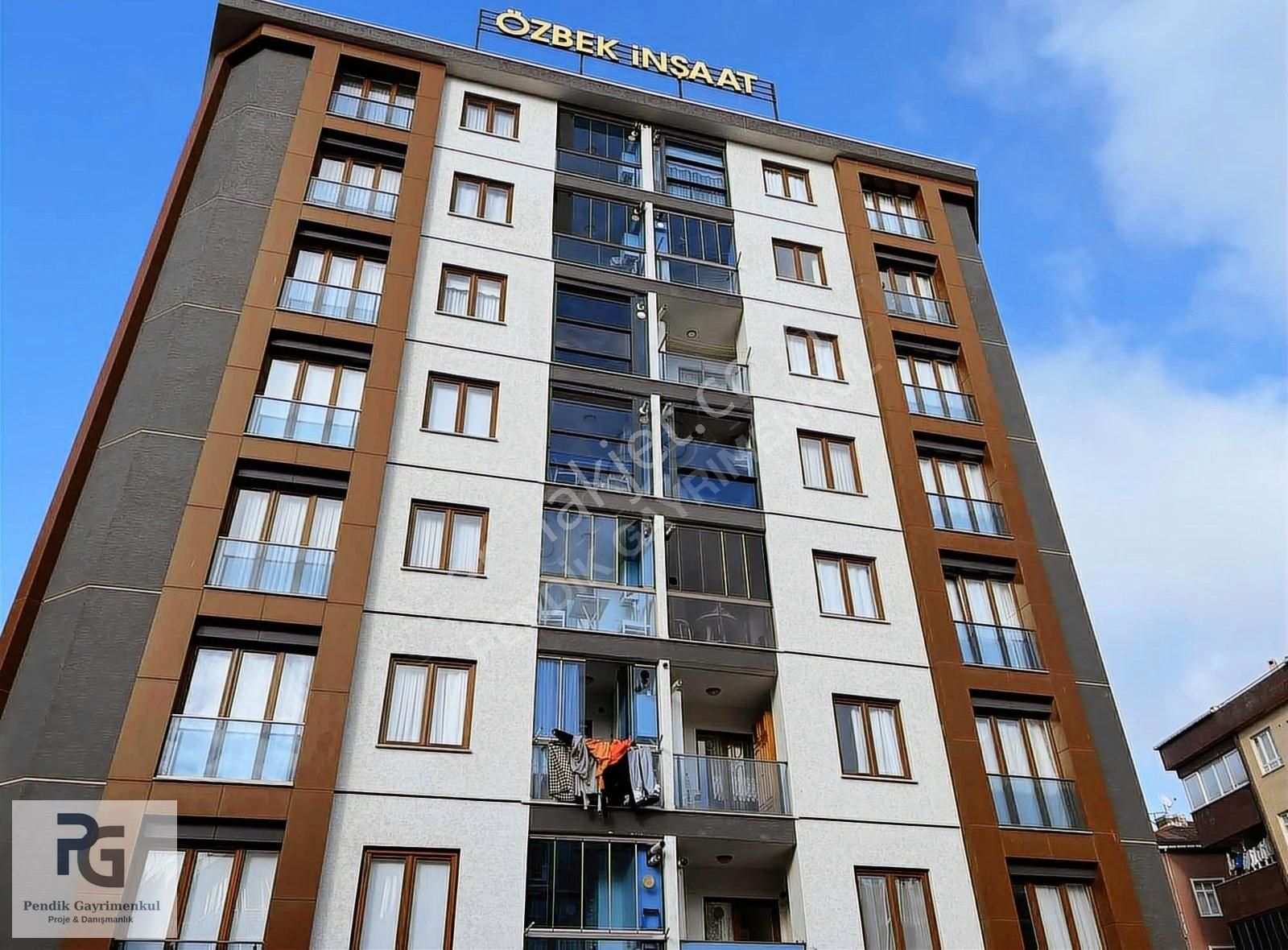 Pendik Dumlupınar Satılık Daire Pendik Gözdağı Caddesinde Site İçinde Boş 2+1 Satılık Daire