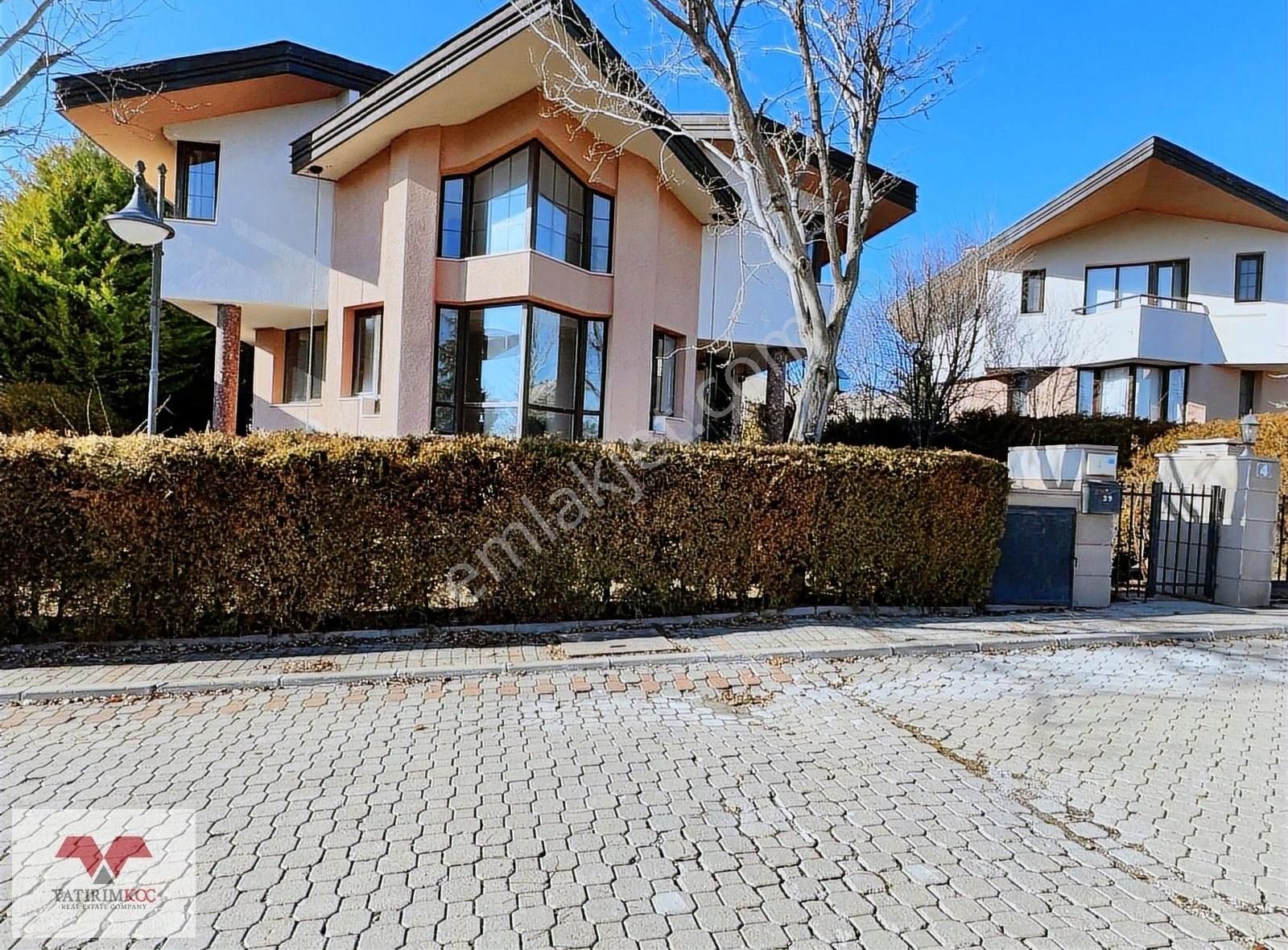 Etimesgut Yapracık Satılık Villa Yapracık Yaprakkent Sitesi Satılık Tam Müstakil Villa