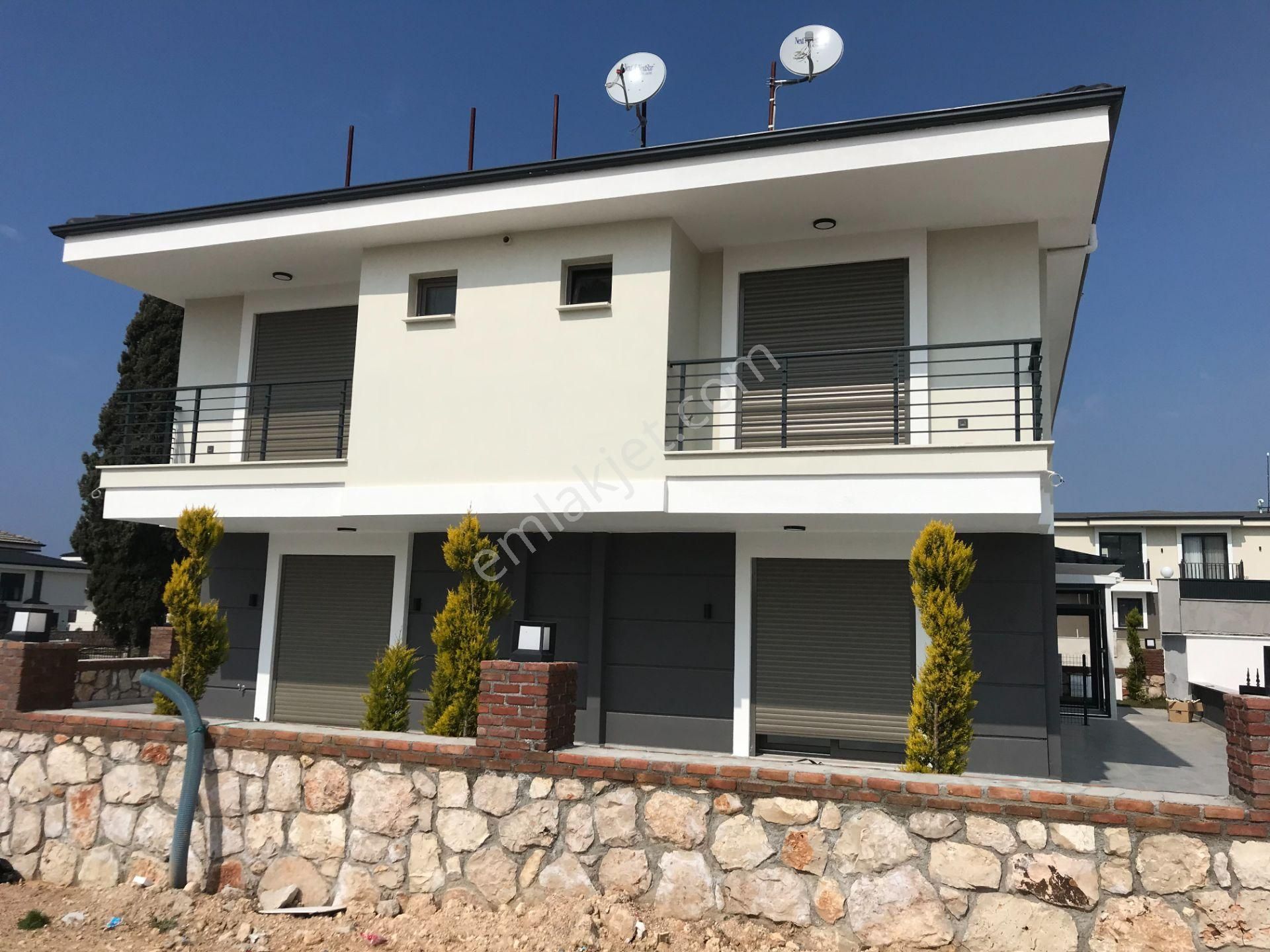 Didim Hisar Satılık Villa Didim Hisarda 3+1 Fırsat Villa !!!