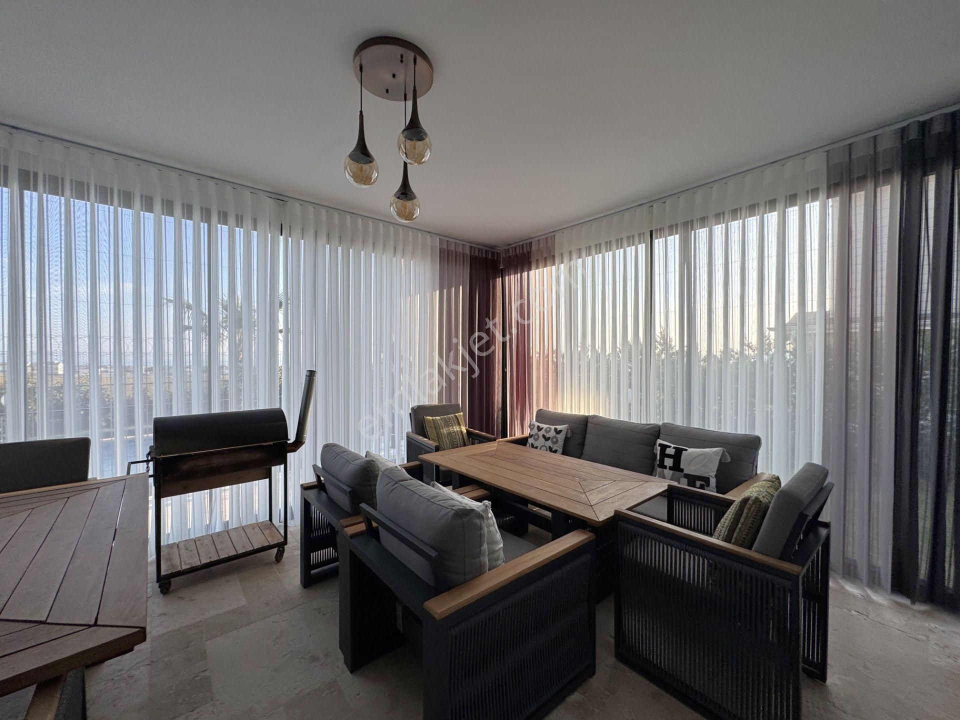 İstanbul Silivri Sunflower Çantaköy'de 5+1 Eşyalı Satılık Villa - Görsel 16