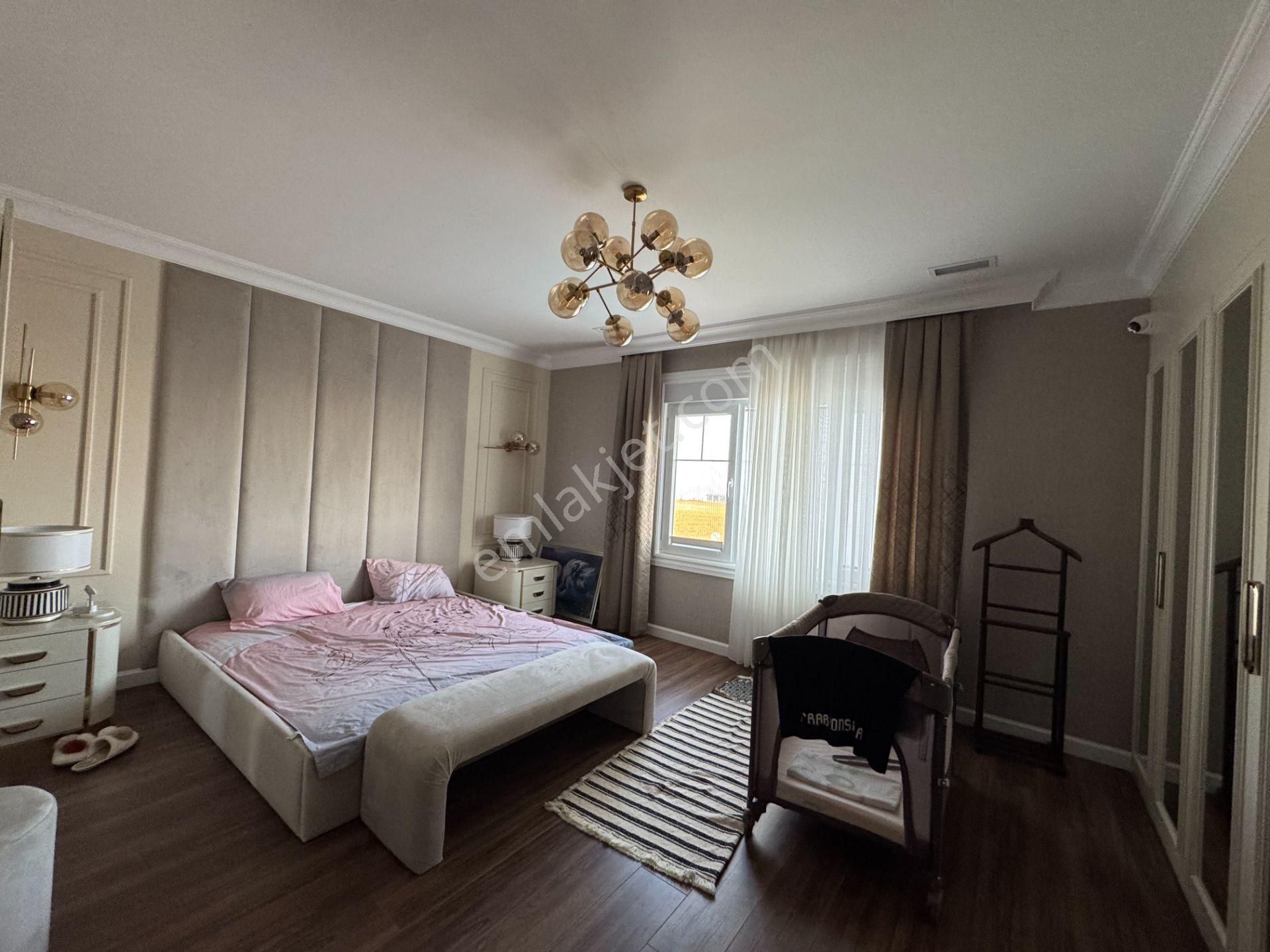 İstanbul Silivri Sunflower Çantaköy'de 5+1 Eşyalı Satılık Villa - Görsel 24