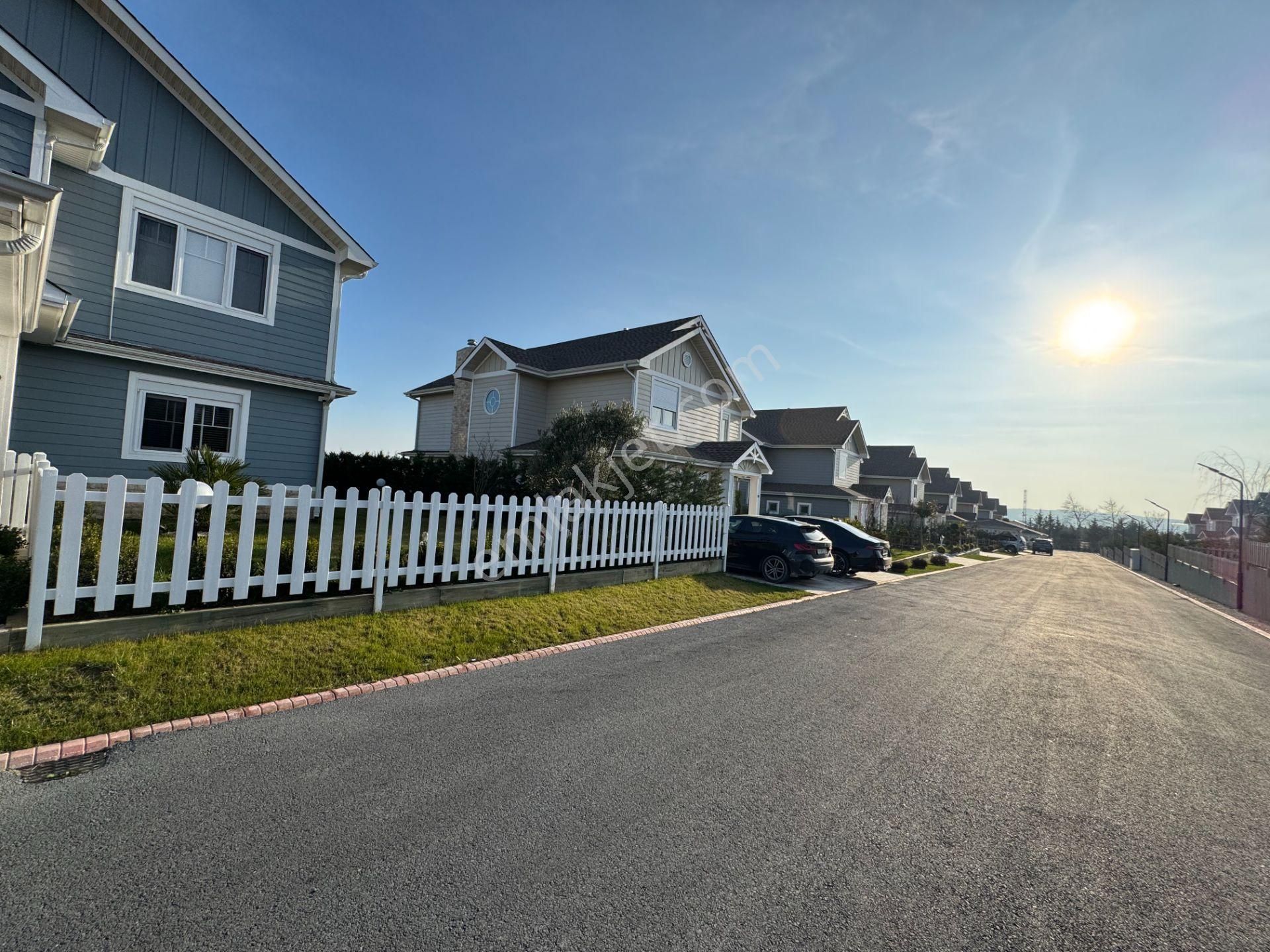 İstanbul Silivri Sunflower Çantaköy'de 5+1 Eşyalı Satılık Villa - Görsel 5