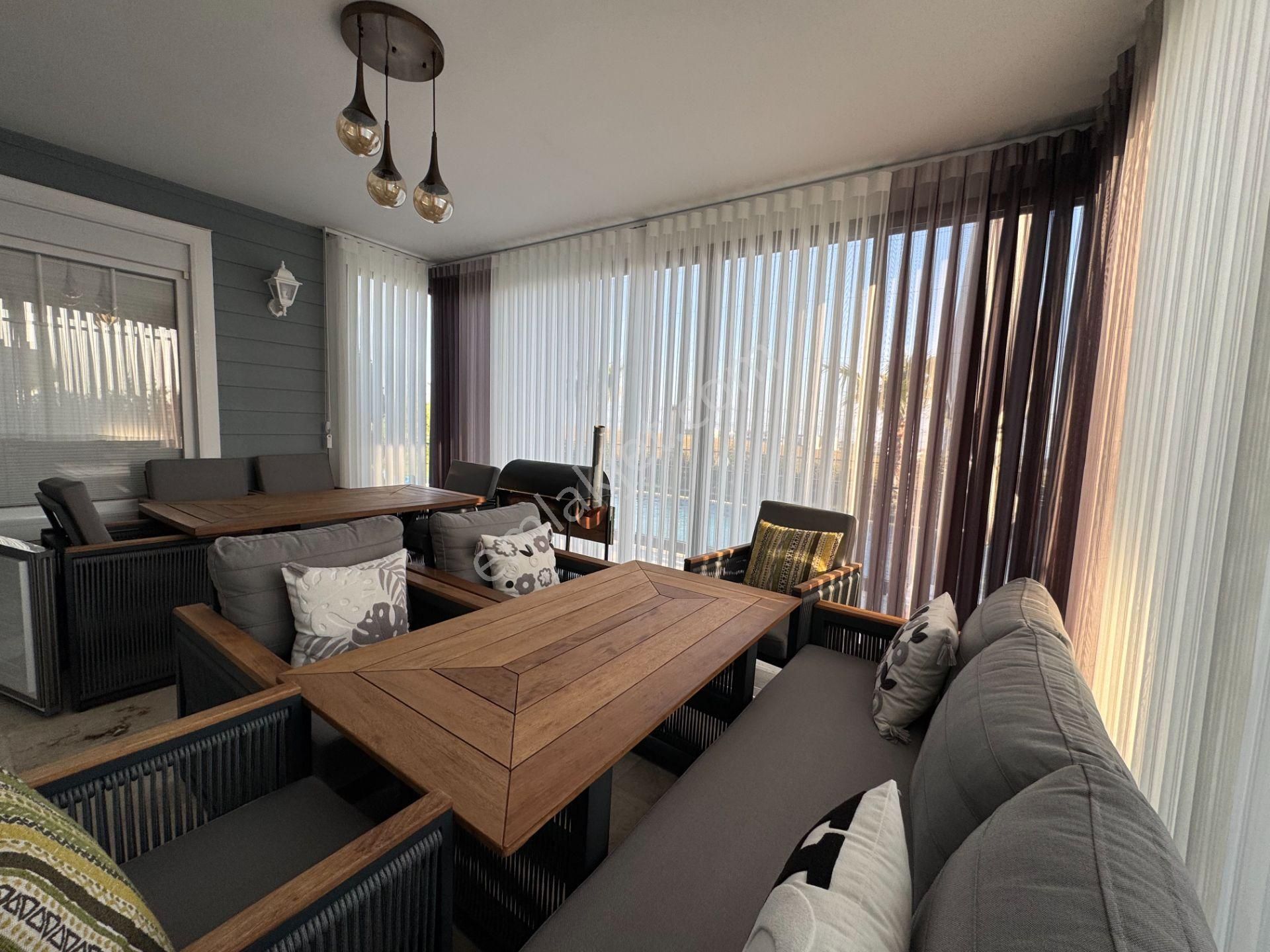 İstanbul Silivri Sunflower Çantaköy'de 5+1 Eşyalı Satılık Villa - Görsel 9