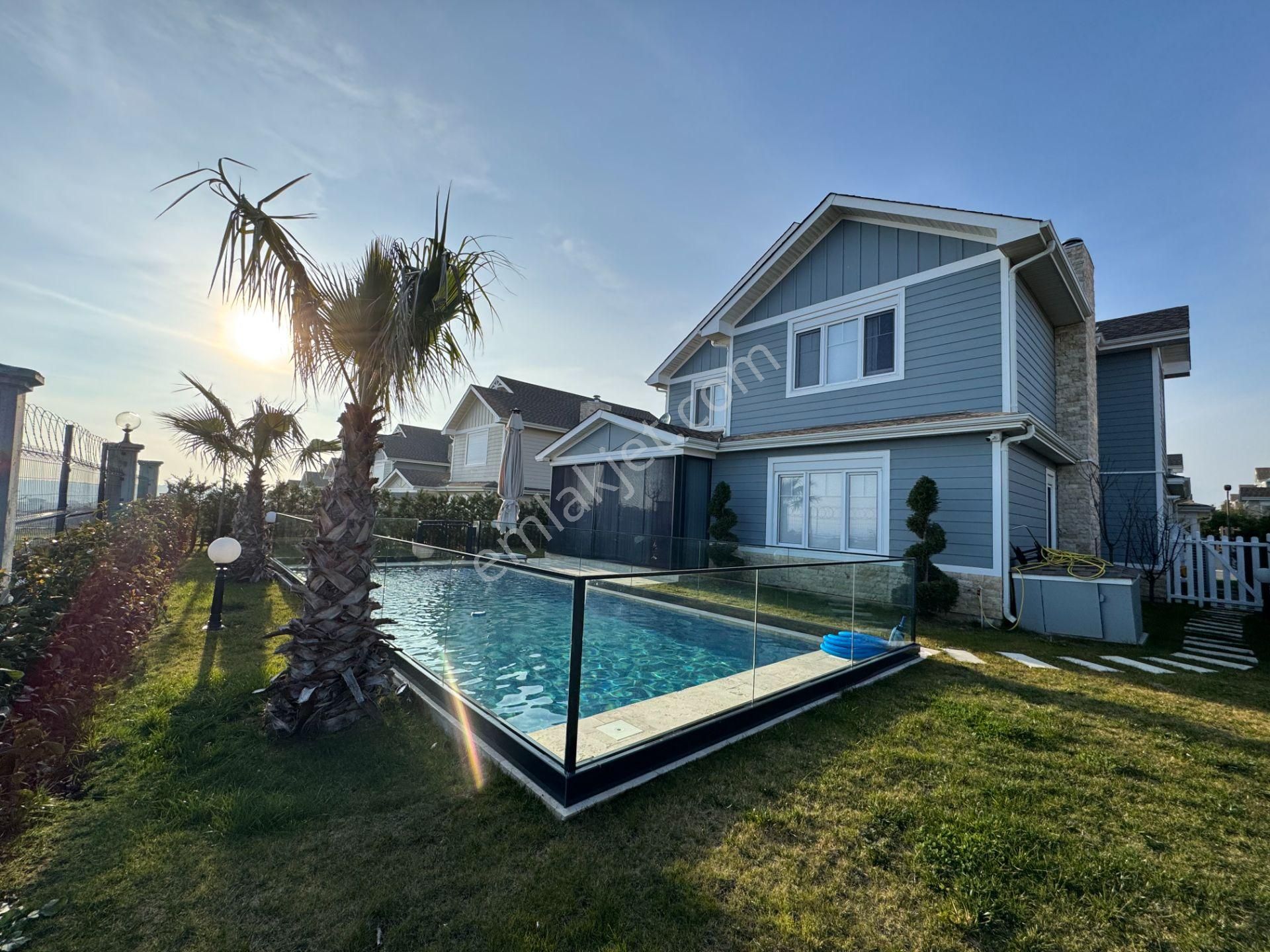 İstanbul Silivri Sunflower Çantaköy'de 5+1 Eşyalı Satılık Villa - Görsel 3