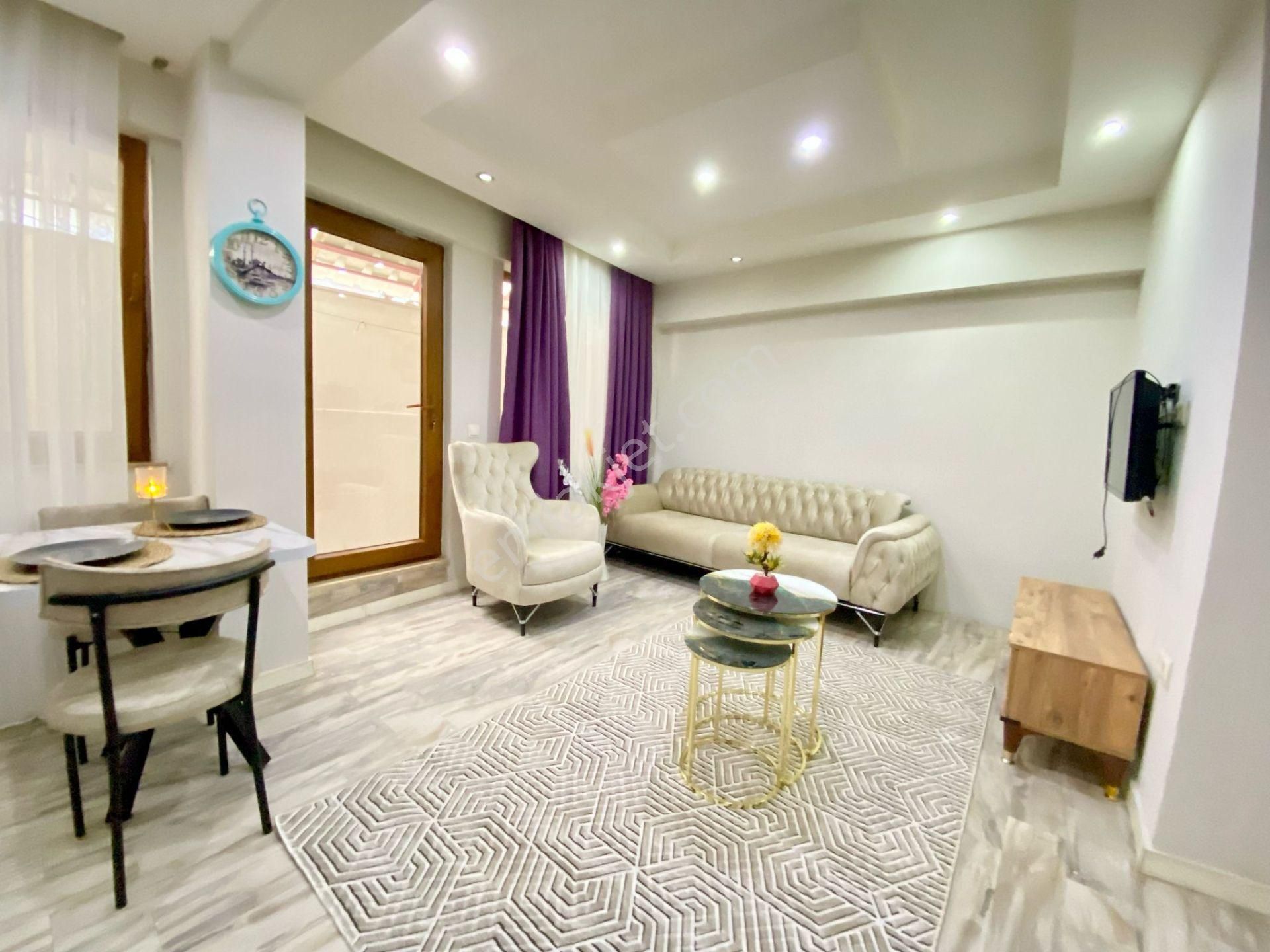 Pamukkale İstiklal Satılık Daire Özmecaz'dan İstiklal Mah. 1+1 50m2 Balkonlu Bahçe Katı Apart