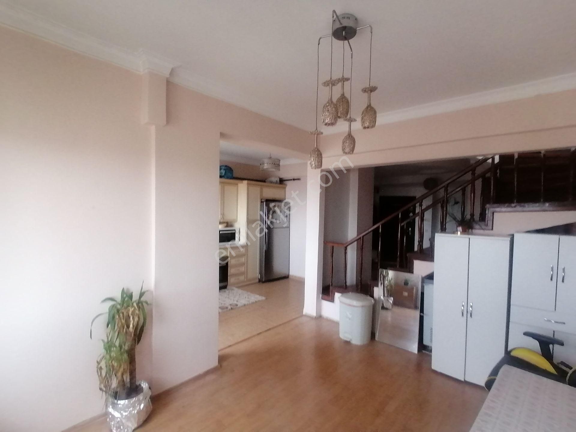 Trabzon Çukurçayır Yaşam Sitesi'nde 5+1 Satılık Dubleks Daire - Görsel 12