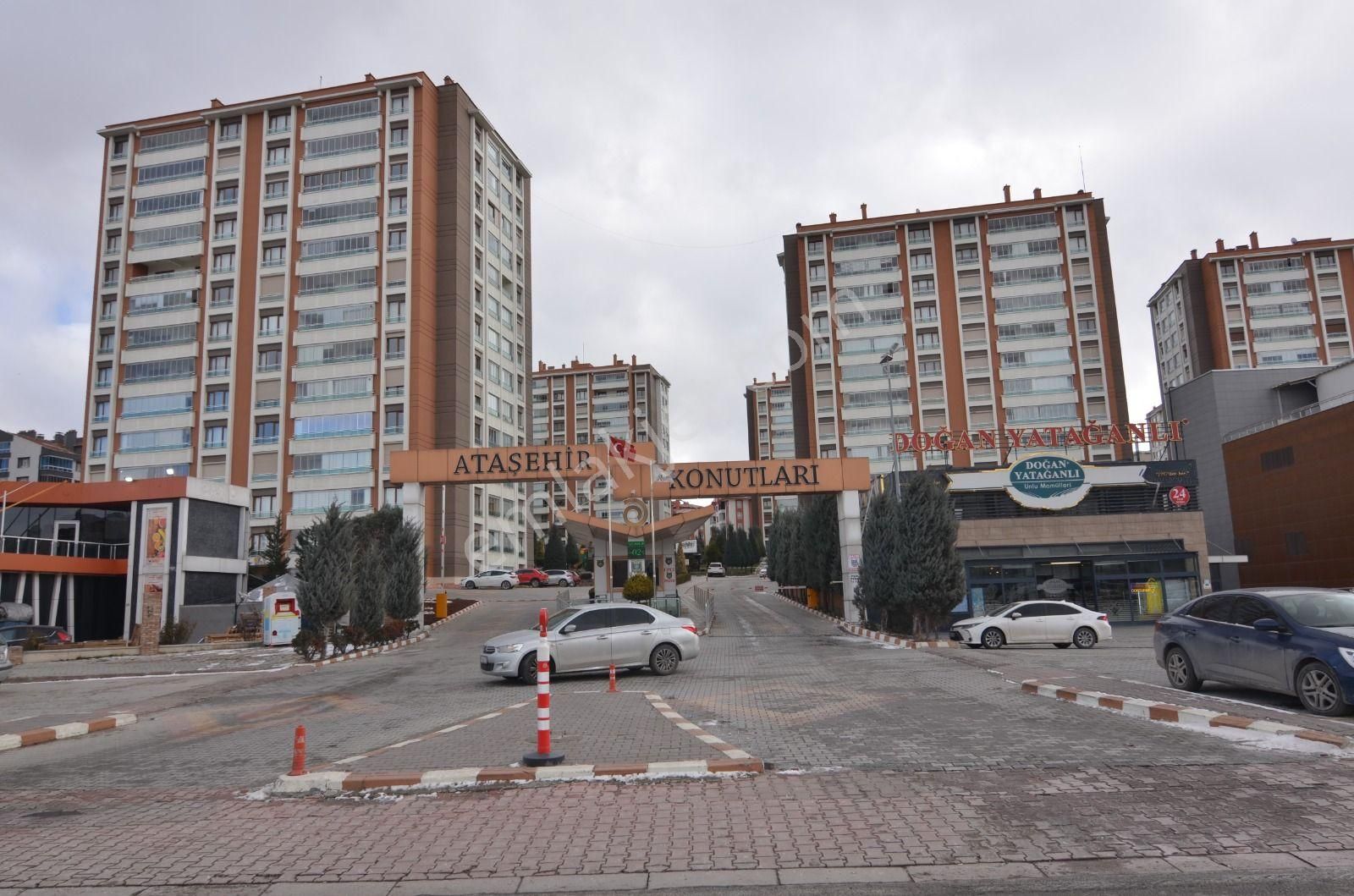 Selçuklu Sancak Satılık Daire Talha Tozduman'dan Novada Yanı Ataşehir St.de Arakat 4+1 Satılık