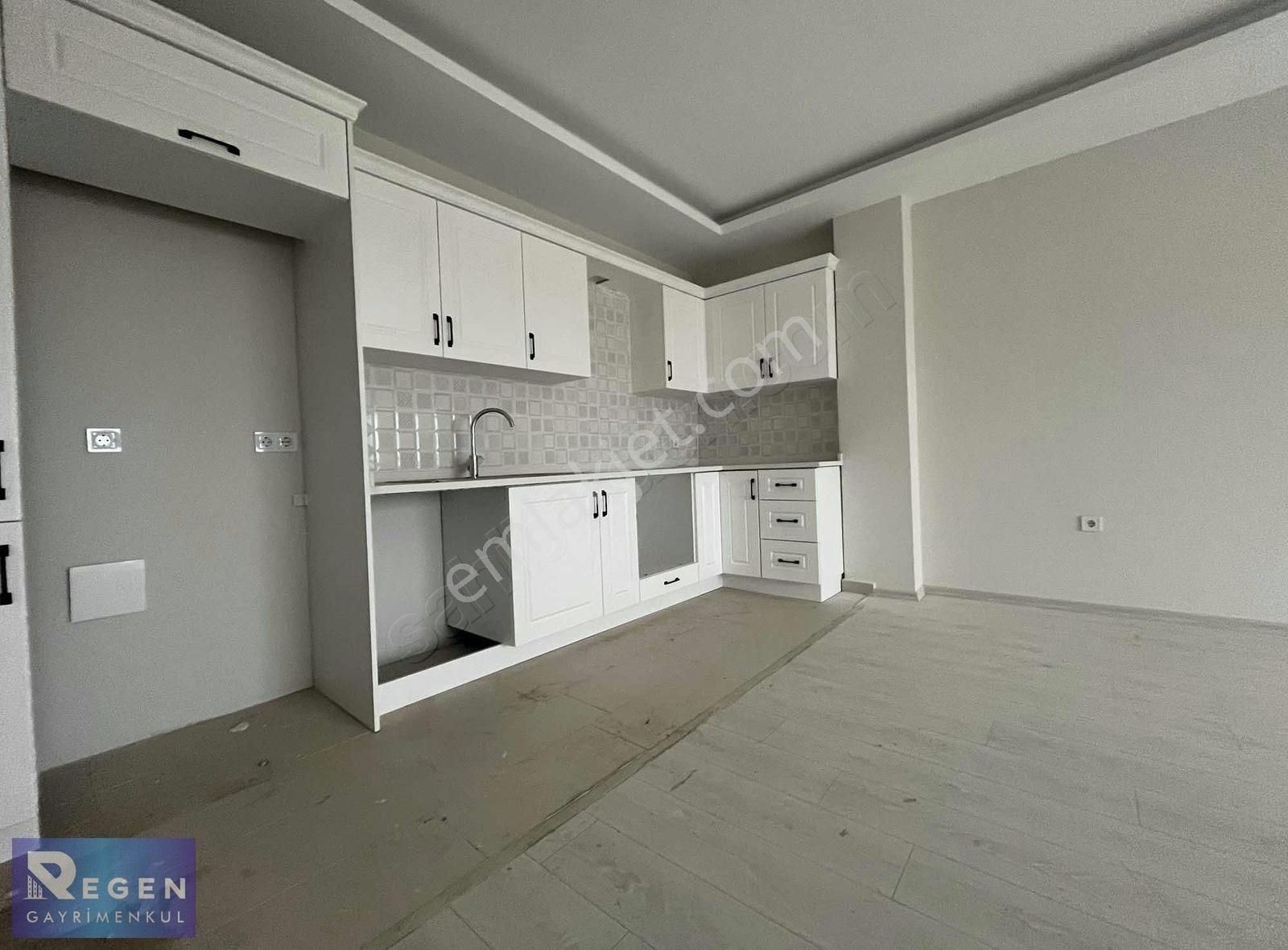 Yomra Kaşüstü Satılık Daire Kaşüstü 3+1 155 M2 Satılık Daire