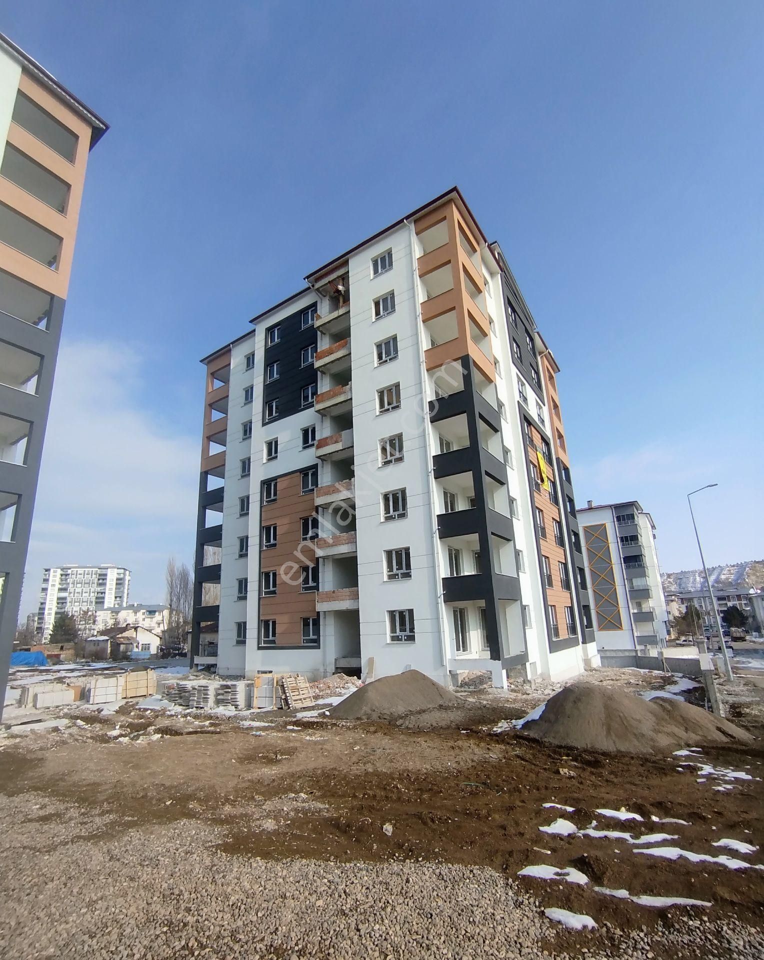 Sivas Merkez Alibaba Satılık Daire Sivas Satılık Daire- Alibaba Mah 3,5+1 132 M2 7. Kat