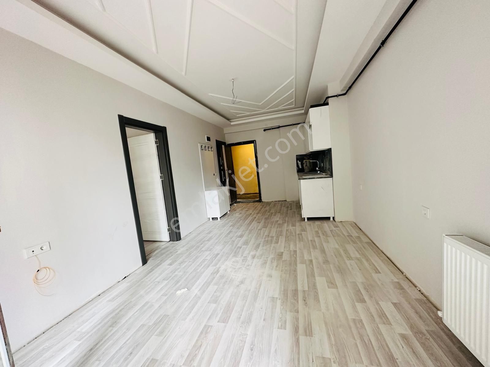 Dinç Emlaktan Satılık Sıfır 1+1 Devlet Hastane Karşısı - Görsel 3