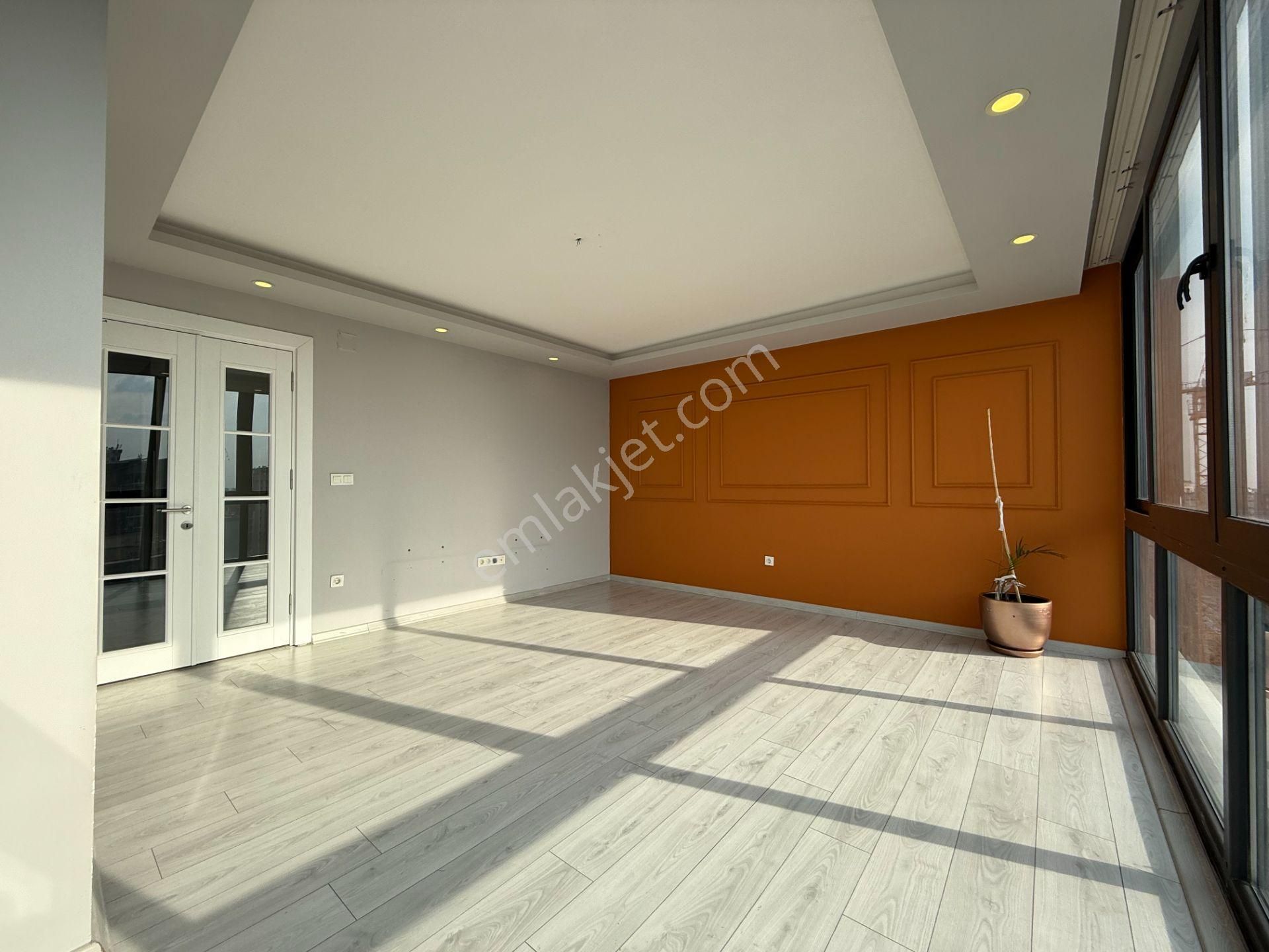 Toros Caddesinde 220 M2 5+1 Dubleks Hasarsız Satılık Daire - Görsel 3